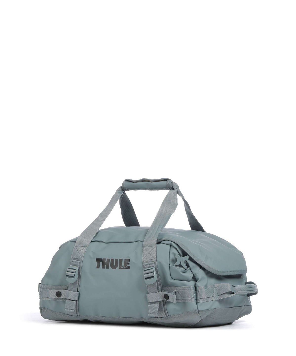 Thule Chasm 30 Weekend bag pond