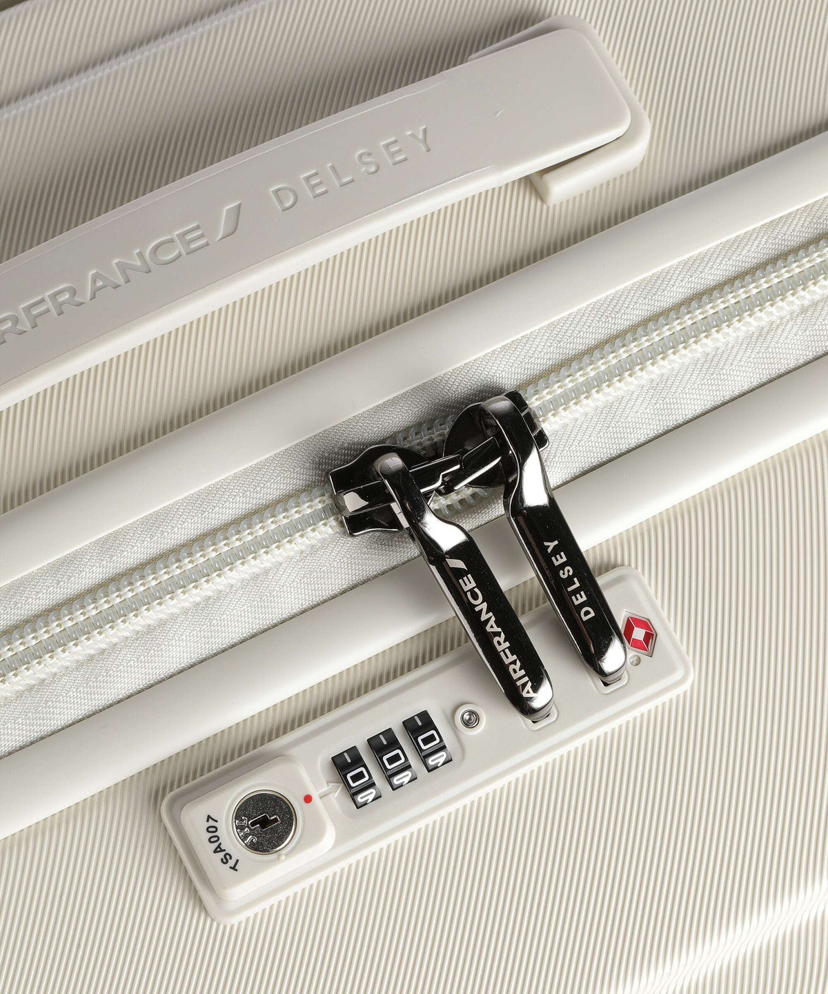 Delsey Paris Allure Spinner (4 wheels) elfenbein