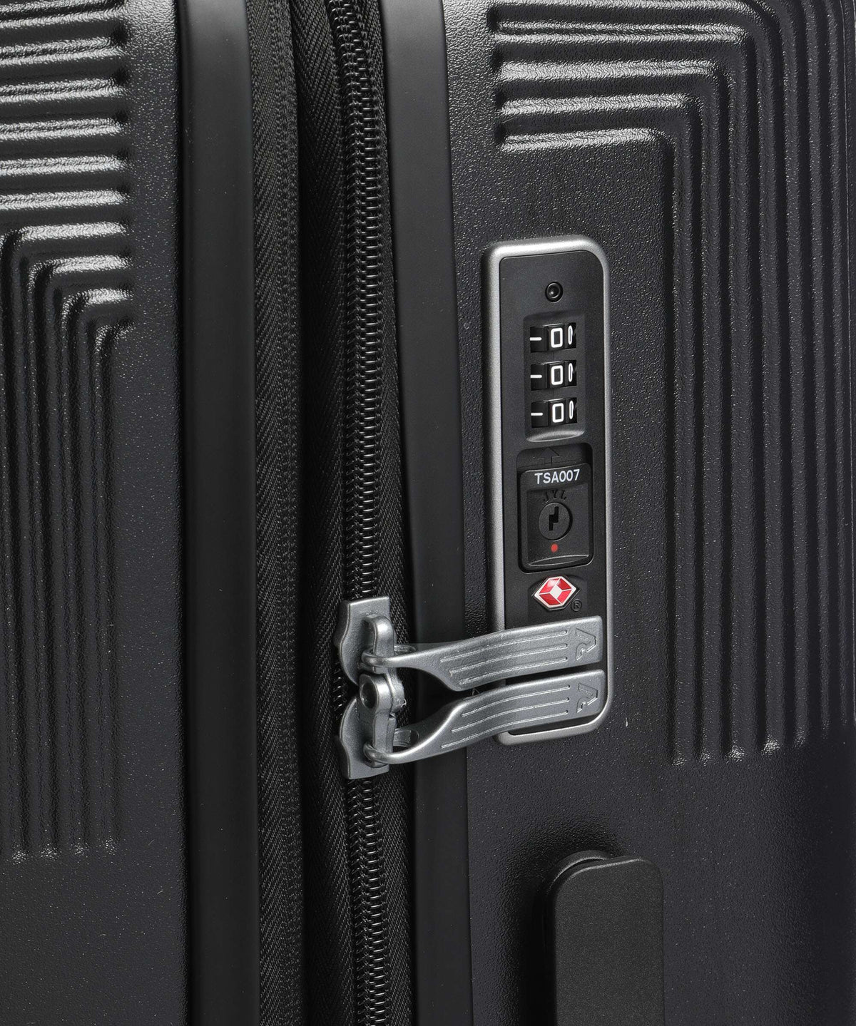 Roncato Airglam Spinner (4 wheels) nero