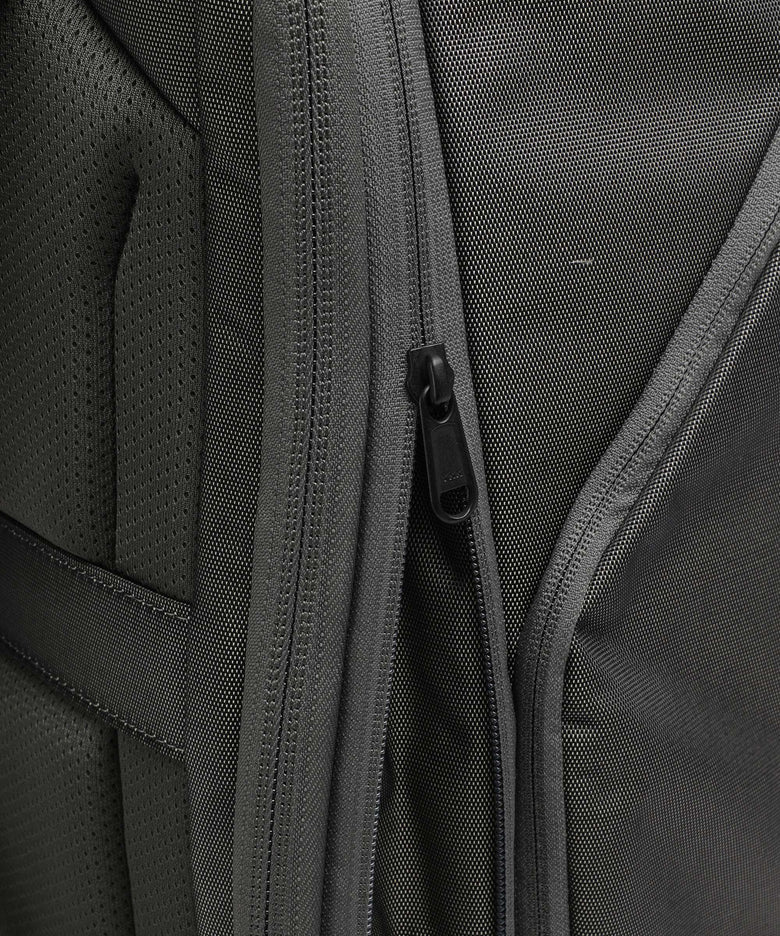 Thule Subterra 2 26 Backpack vetiver gray