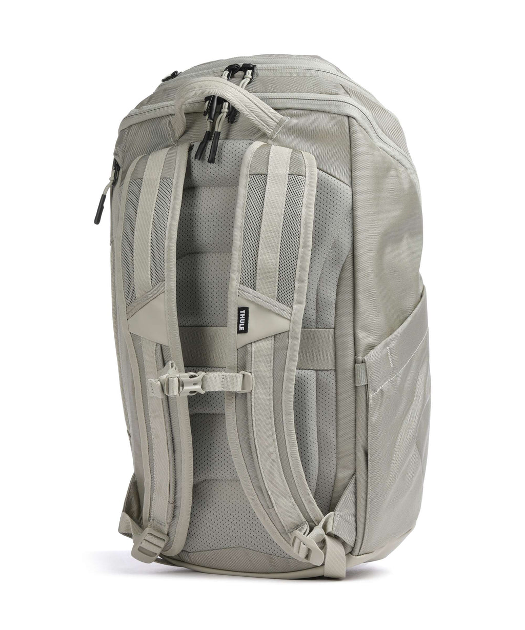 Thule Chasm 26 Backpack soft sand