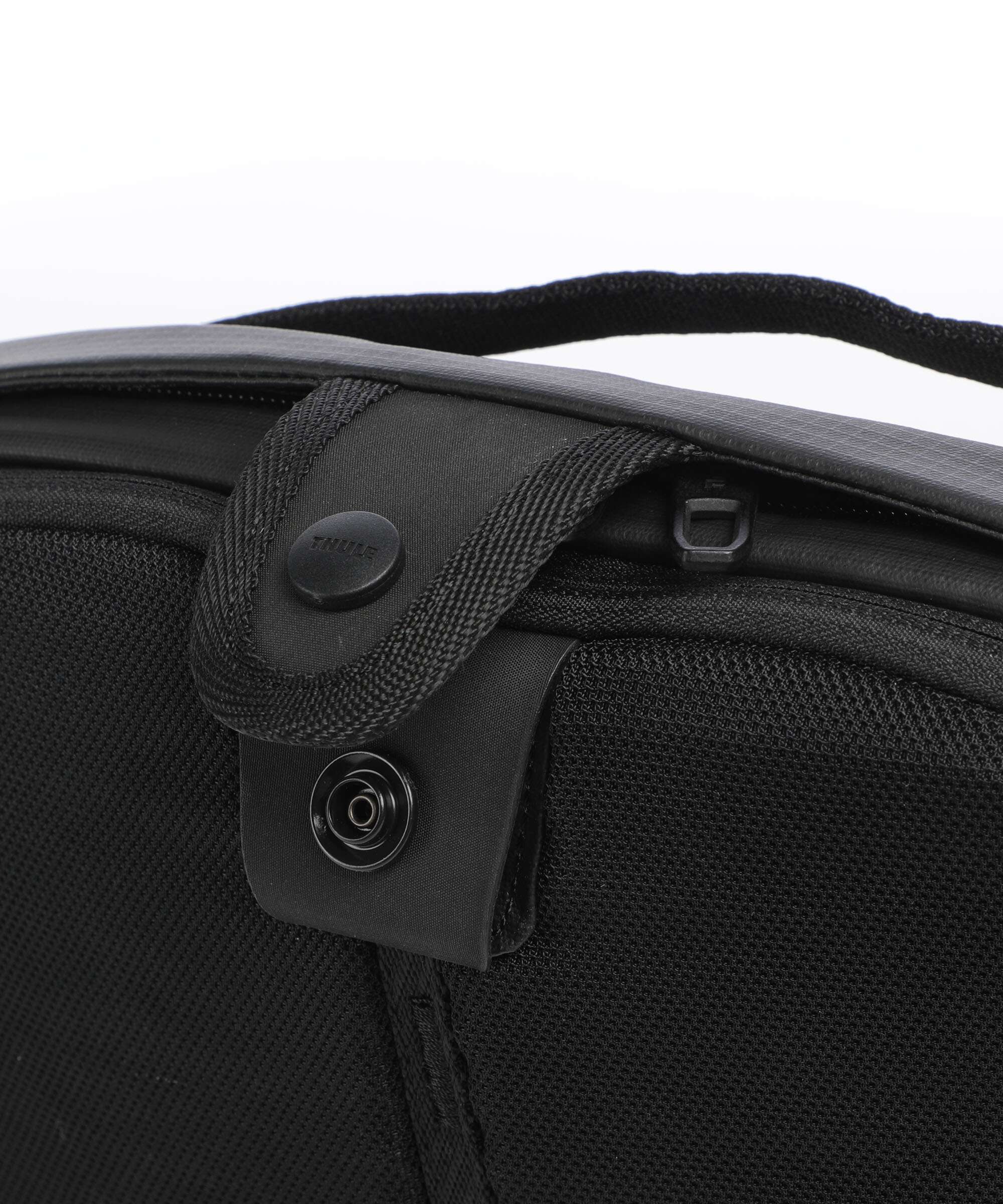Thule Tact 5 Belt bag black
