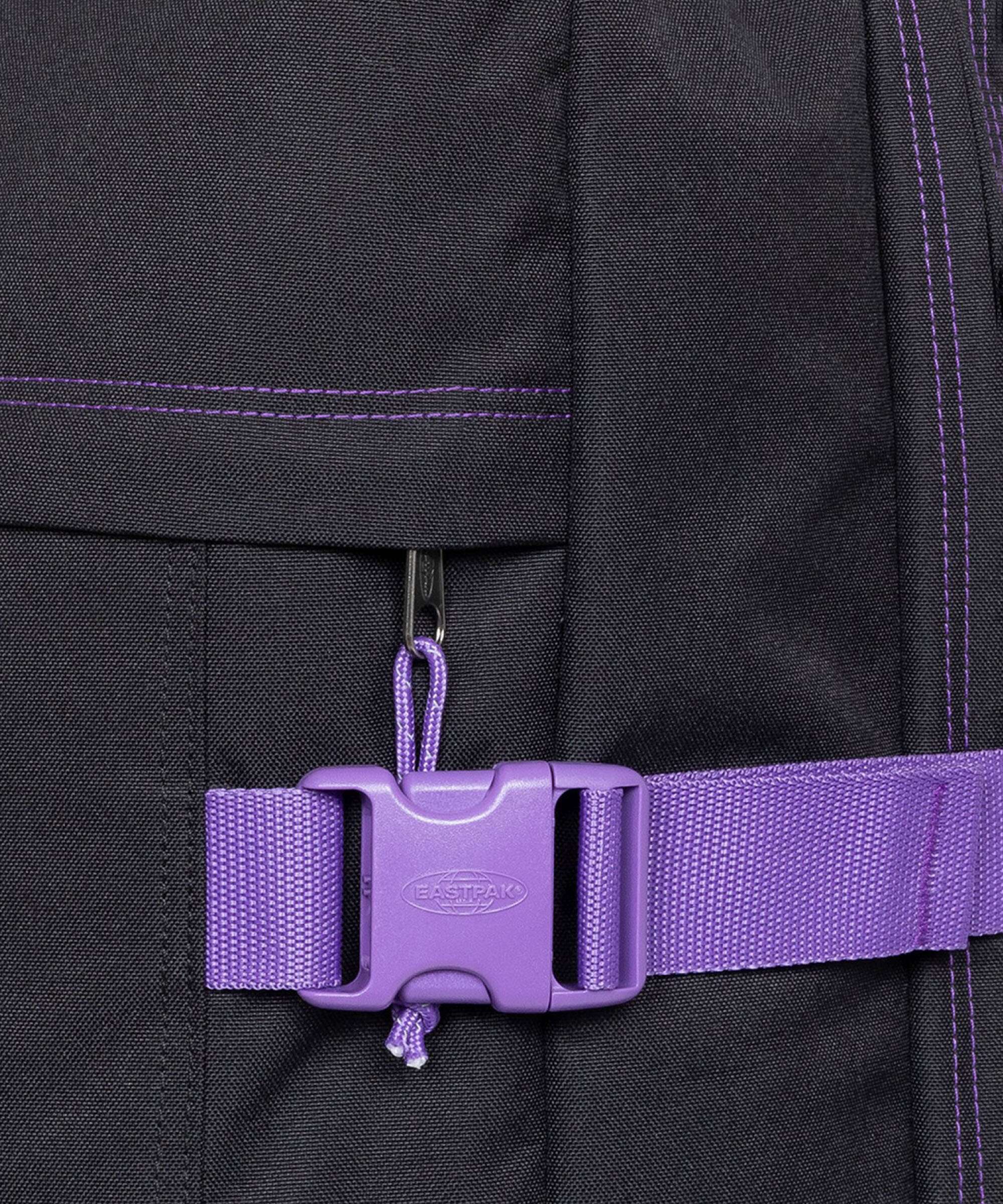 Eastpak Tranverz M Travel bag with wheels kontrast vineyard