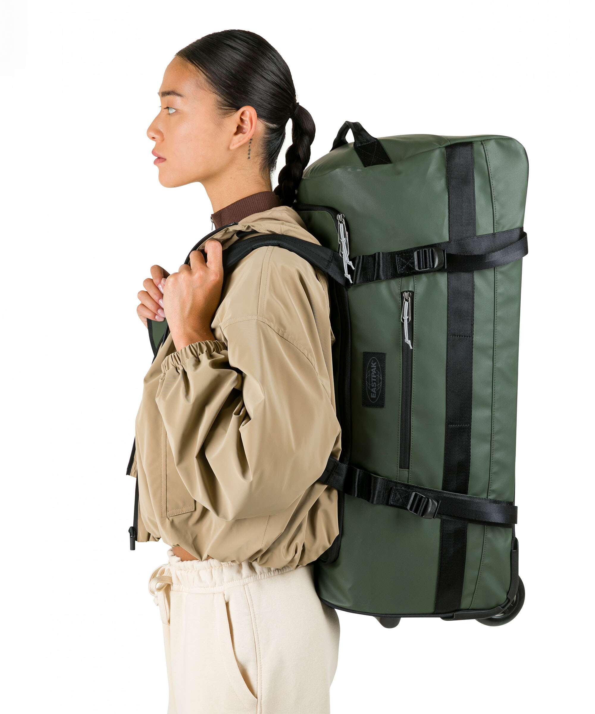 Eastpak Tarp Duffel Pack M Travel bag with wheels forest