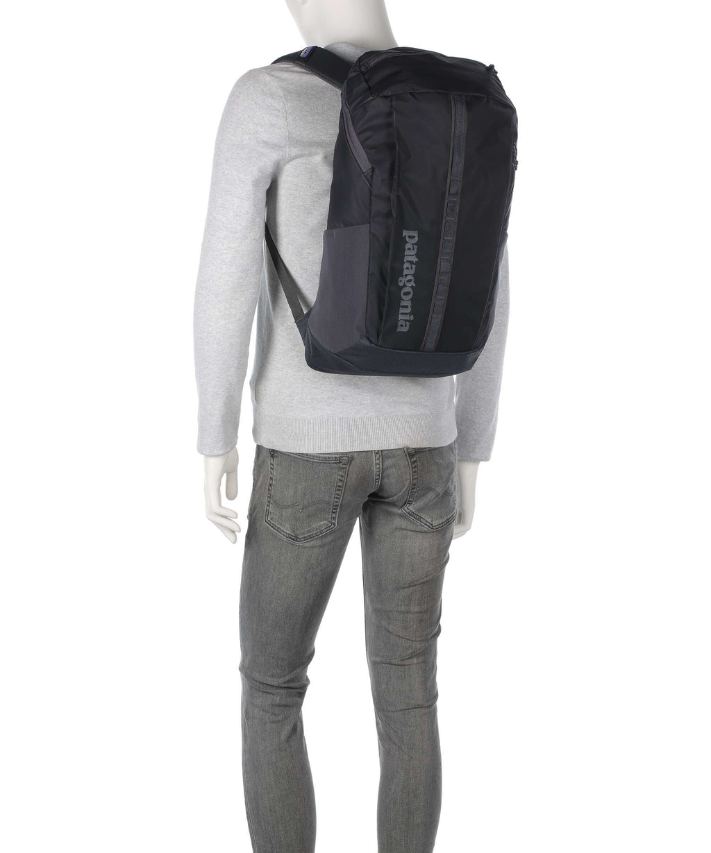 Patagonia Black Hole 25 Backpack kaleido black