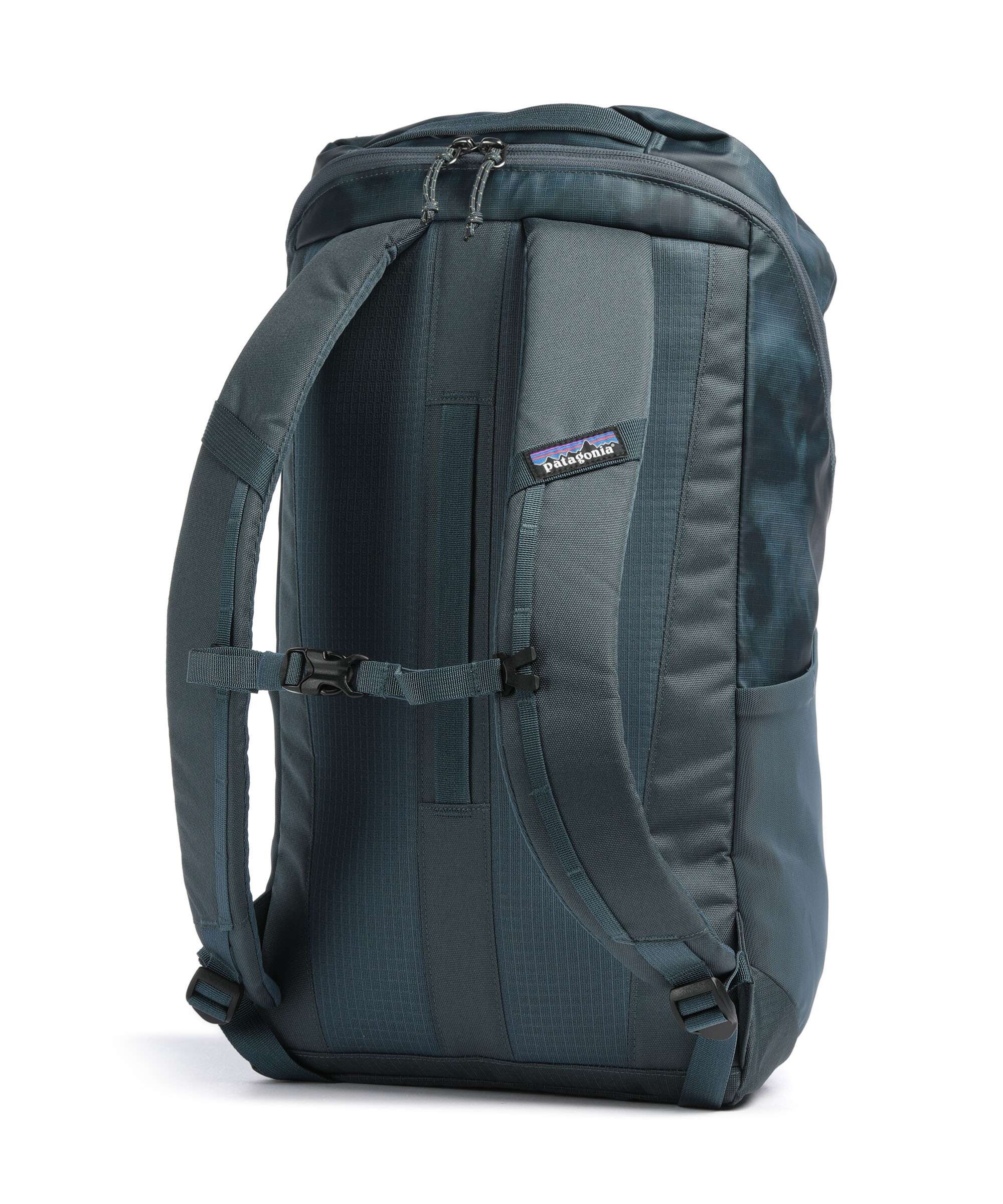 Patagonia Black Hole 25 Backpack 14″ recycled polyester sastrugi/summit blue