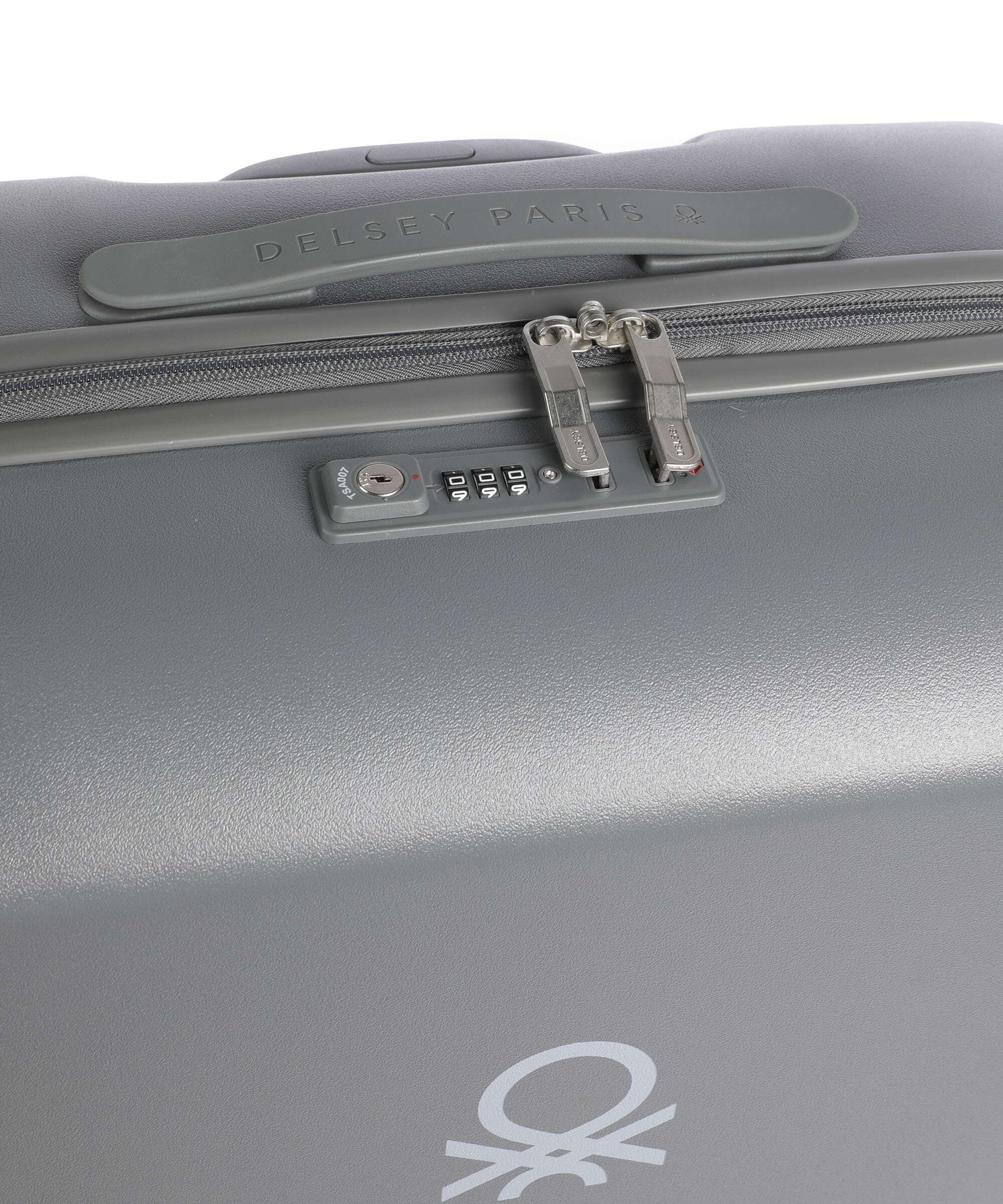 Delsey Paris x United Colors of Benetton UCB Hardside Spinner (4 wheels) steel grey