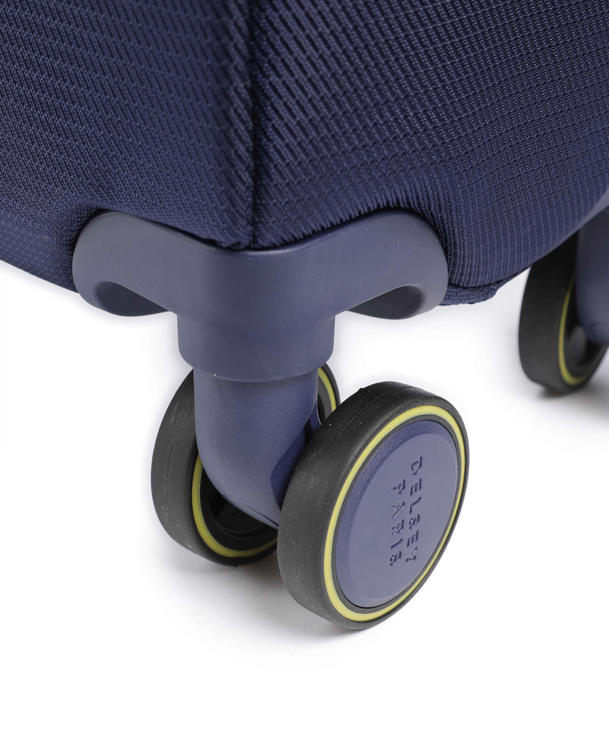 Delsey Paris Montmartre Air 3.0 Slim Spinner (4 wheels) navy