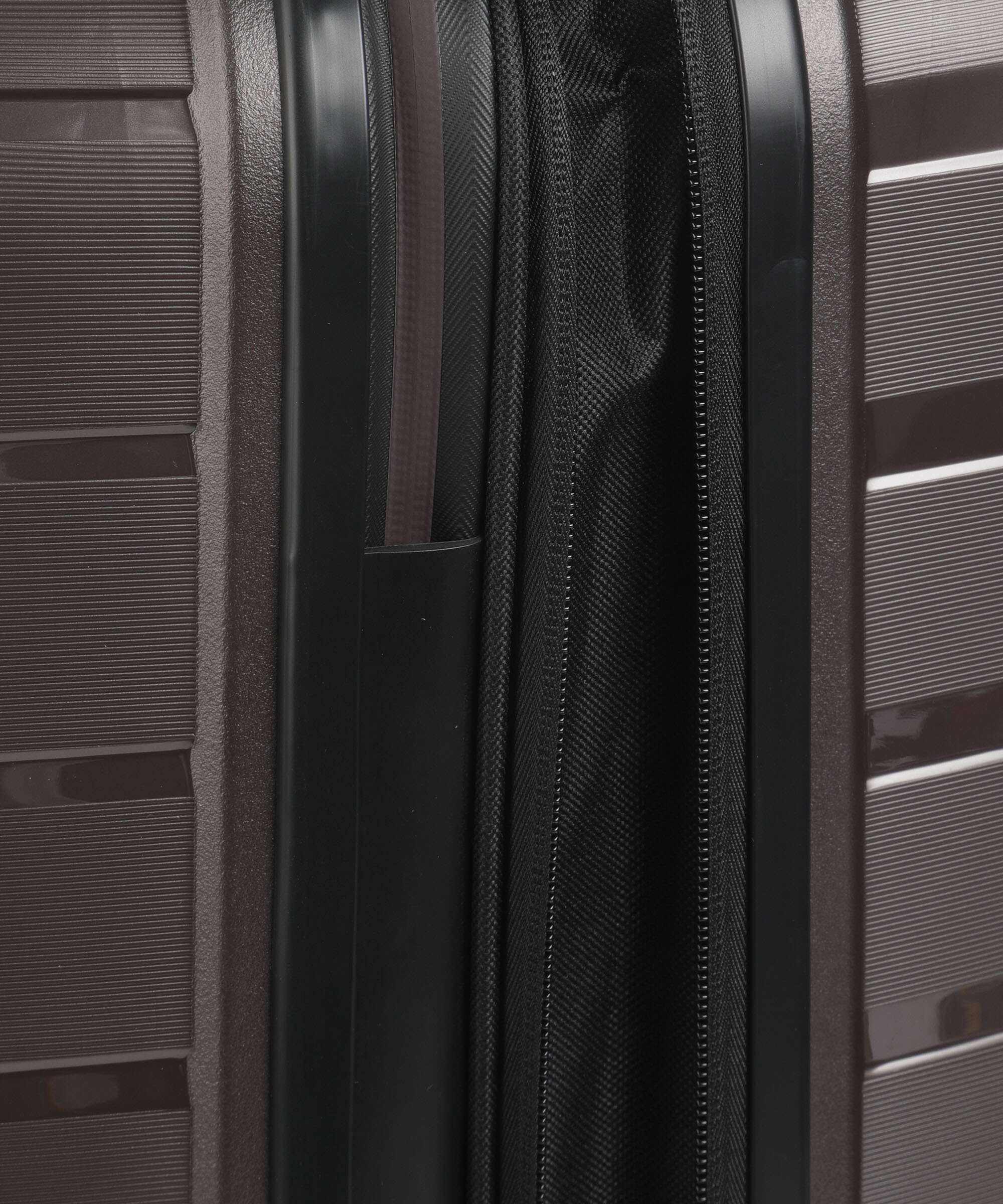 Travelite Air Base Suitcase set (4 wheels) coffee