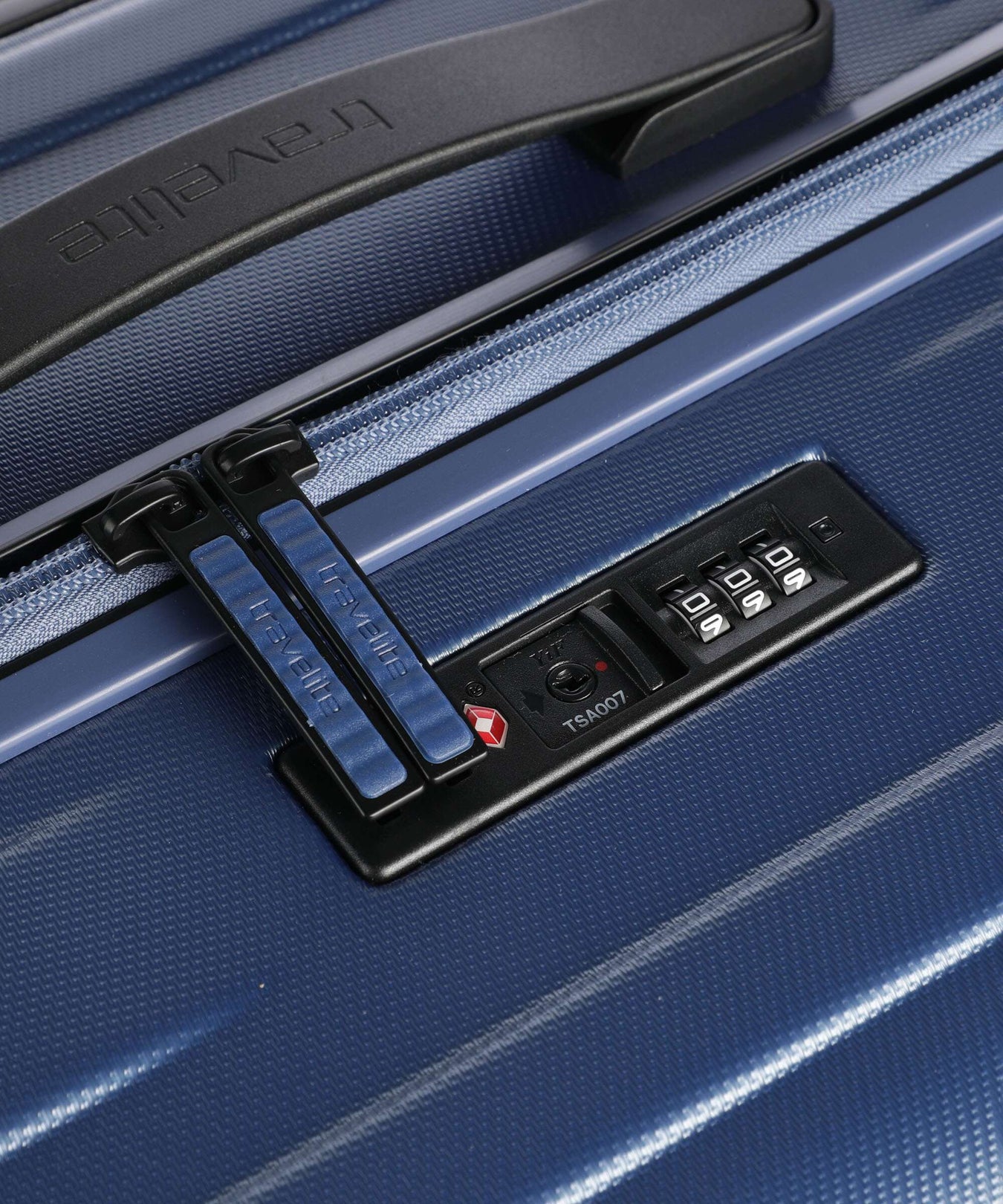 Travelite Dynamiic Spinner (4 wheels) denim blue