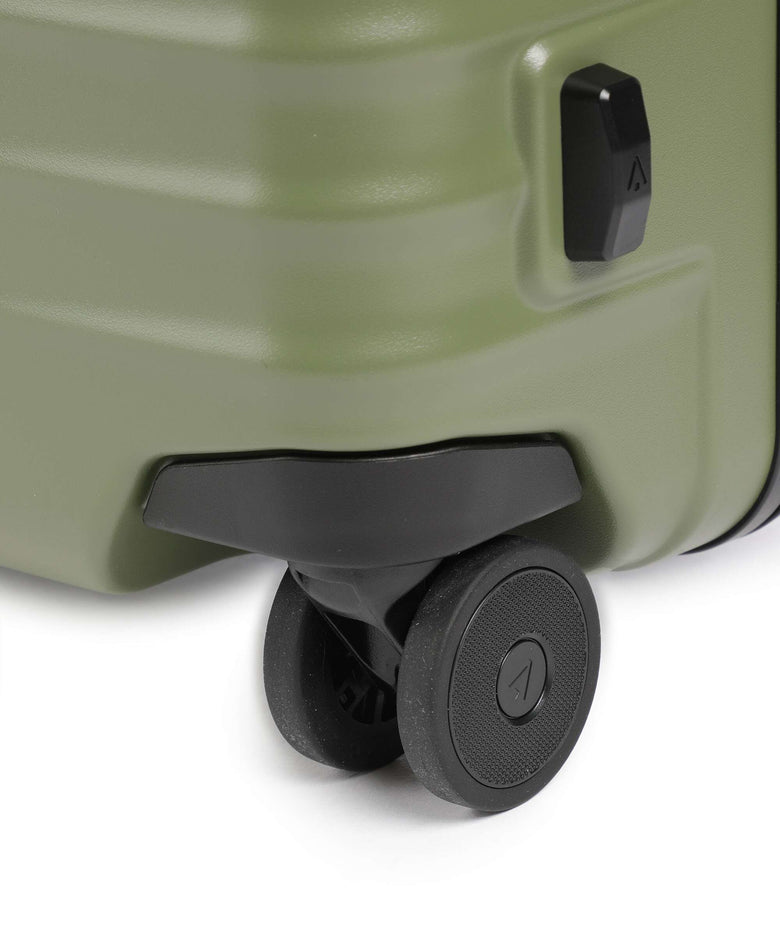 Titan Overseas Spinner (4 wheels) forest green