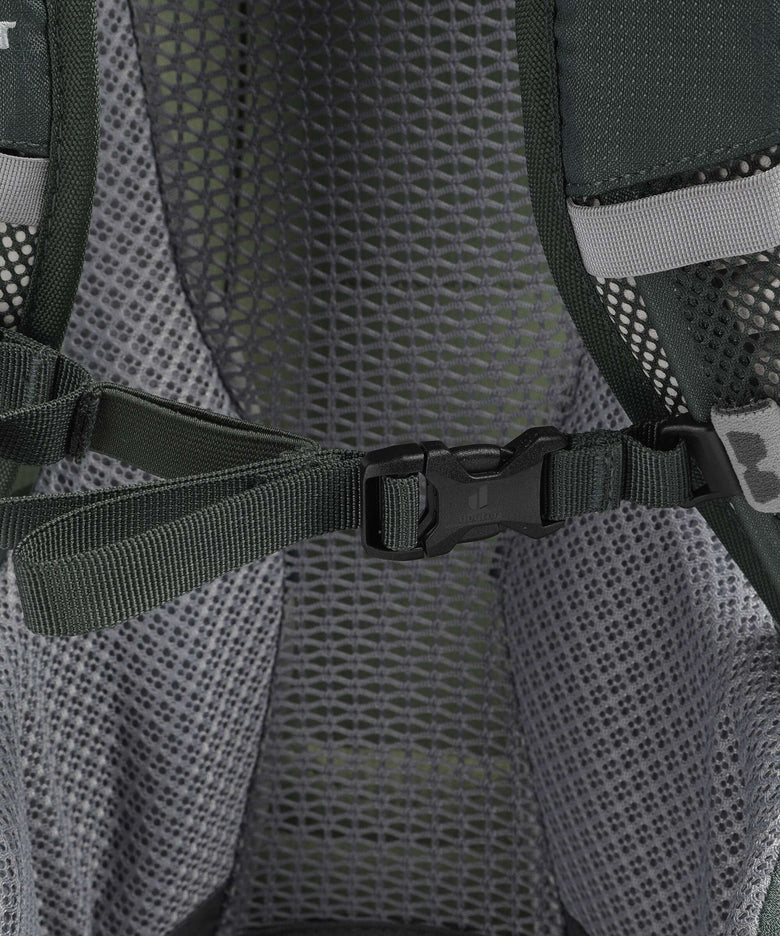 Deuter Futura 23 Hiking backpack grove/ivy