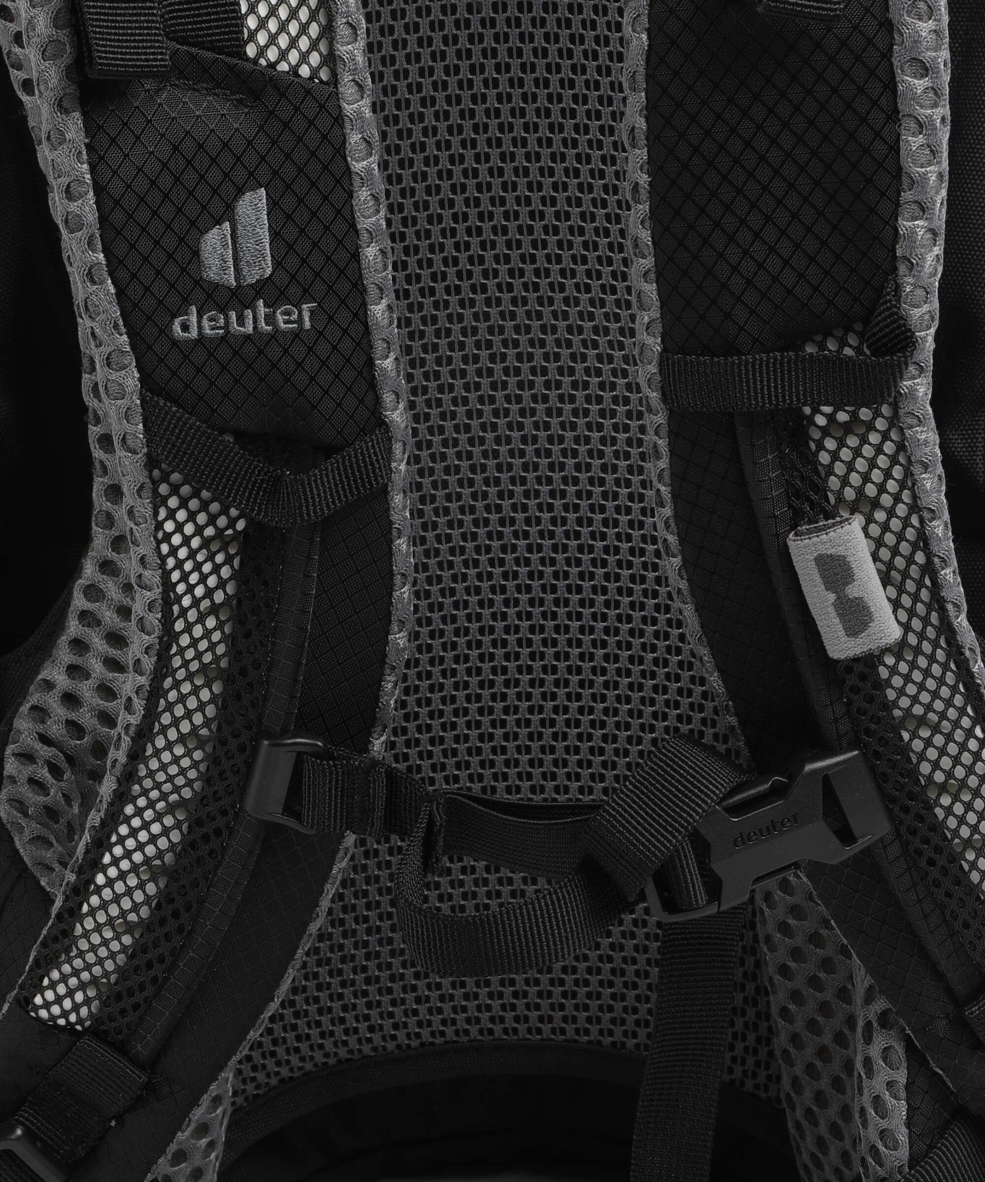 Deuter Futura 21 SL Hiking backpack black