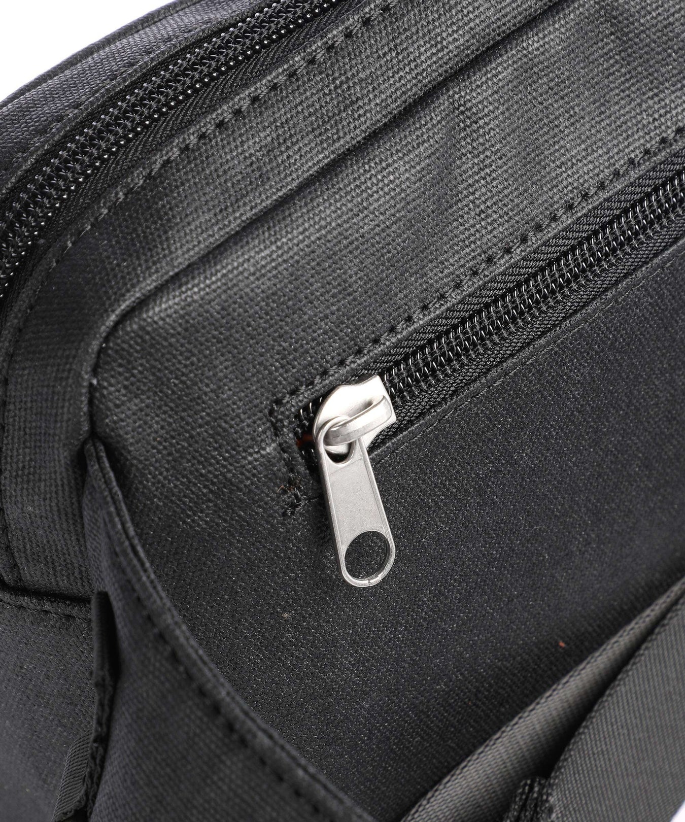 Strellson Tottenham 2.0 cory Fanny pack black