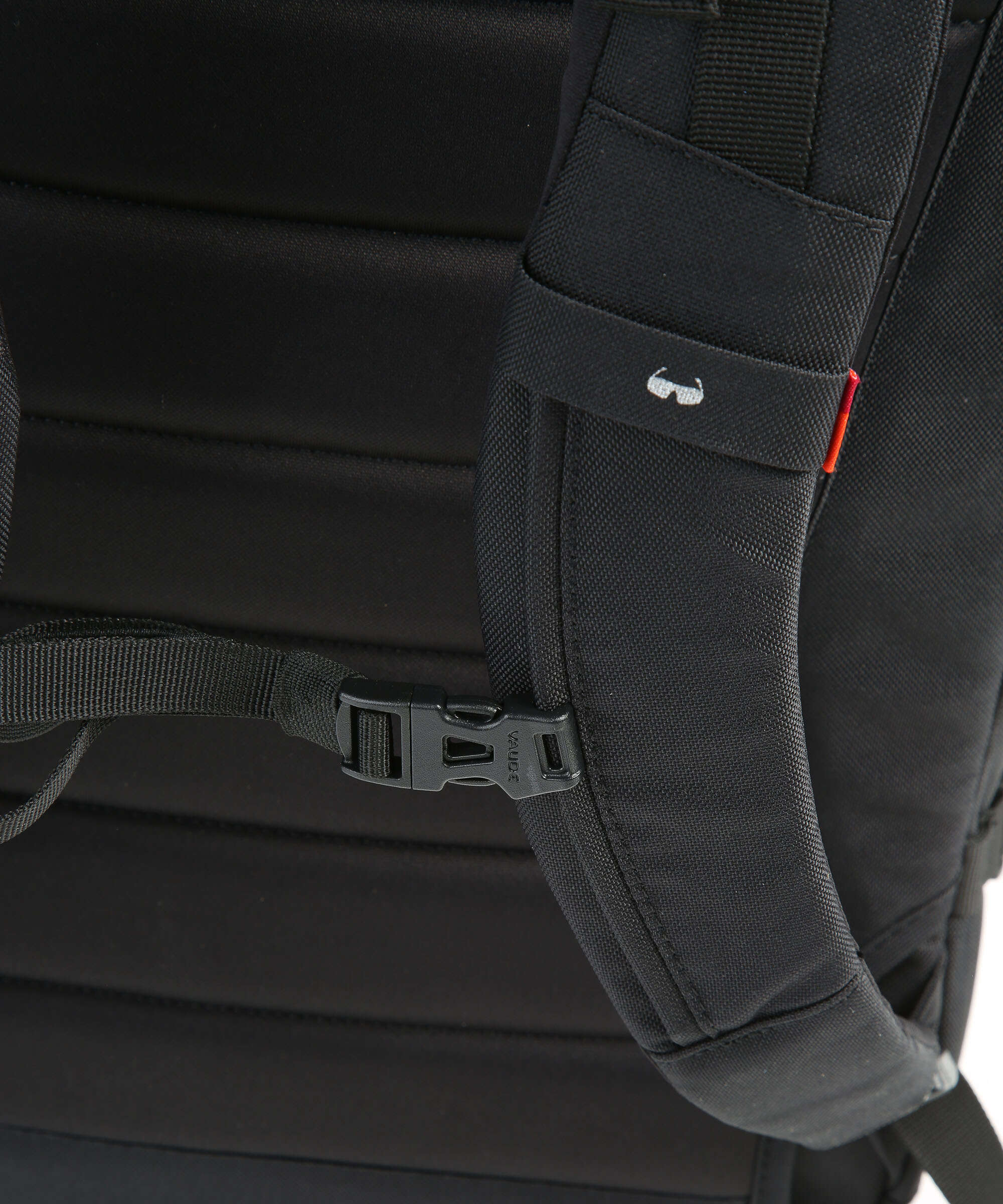 Vaude Mundo 38 Carry-On Travel backpack black