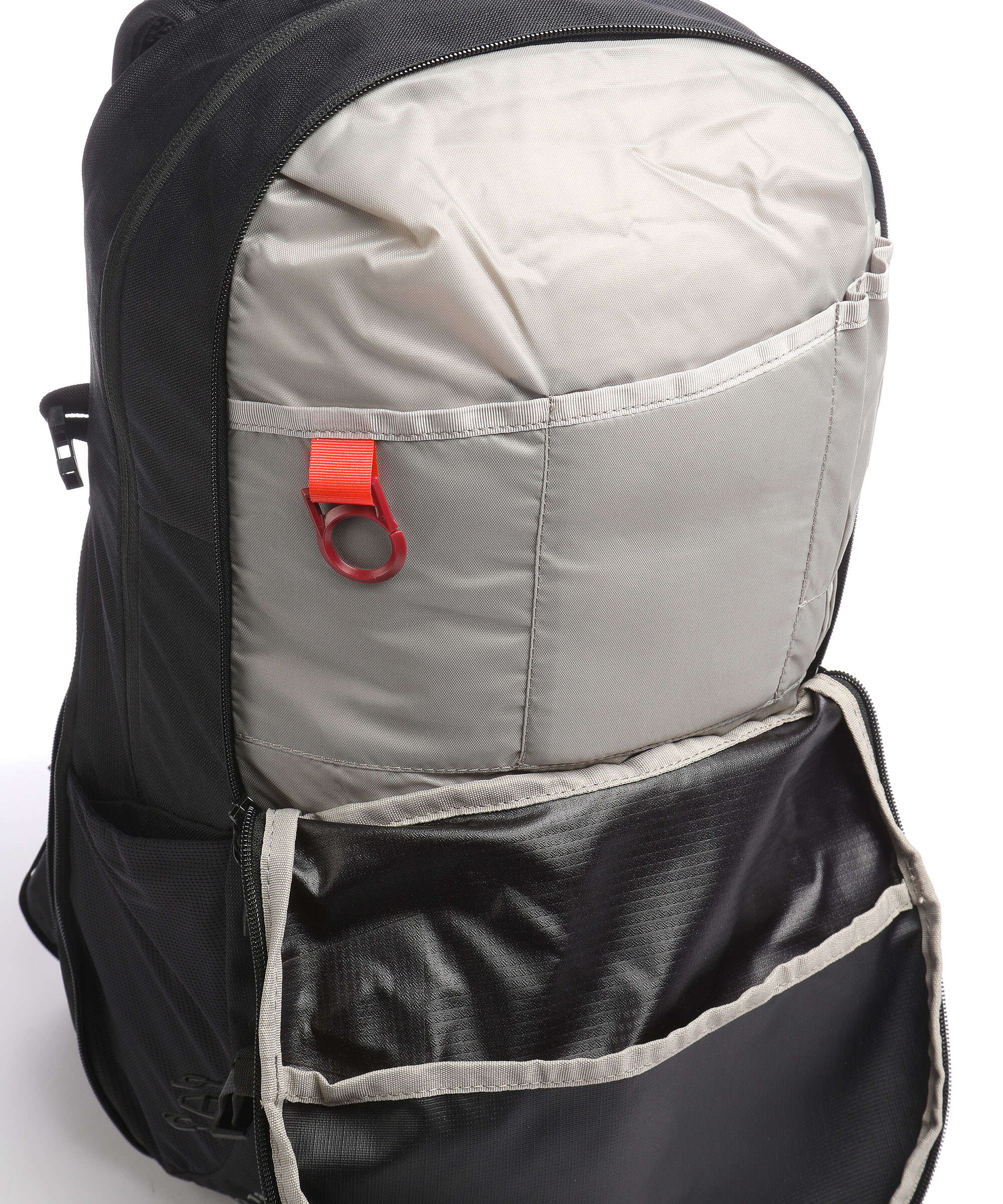 Vaude Wizard 18+4 Hiking backpack black