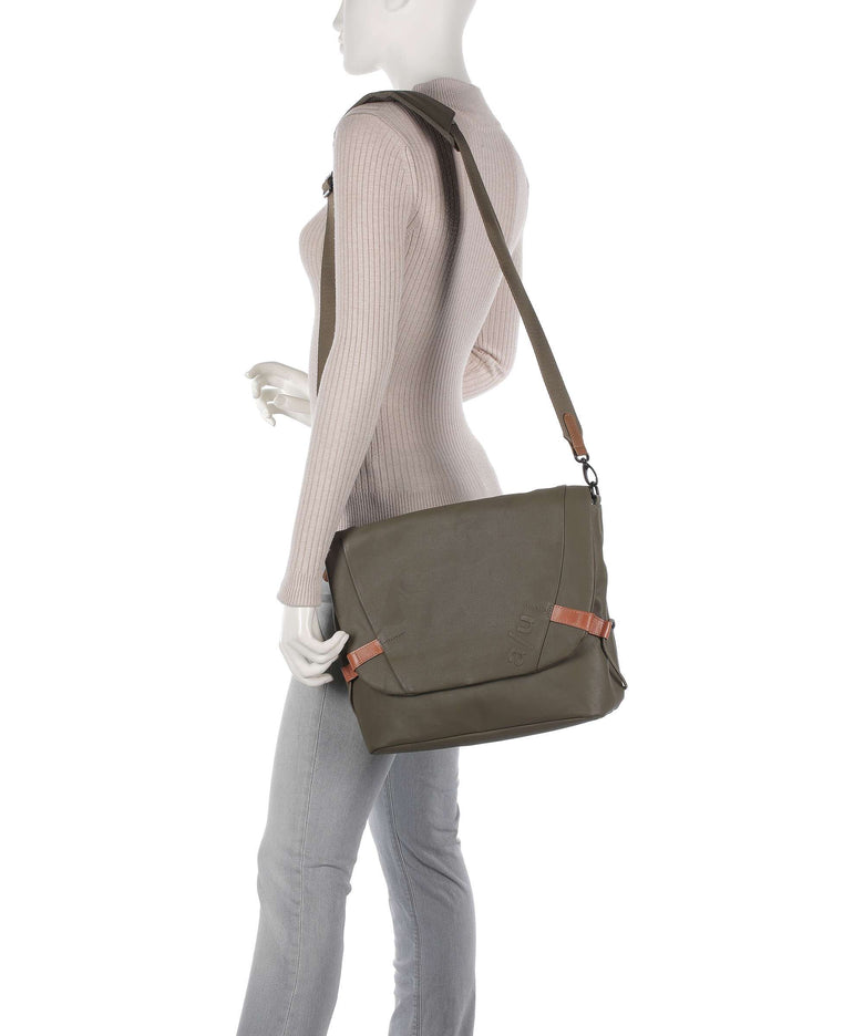 Aunts & Uncles Japan Matsumoto Briefcase fallen rock