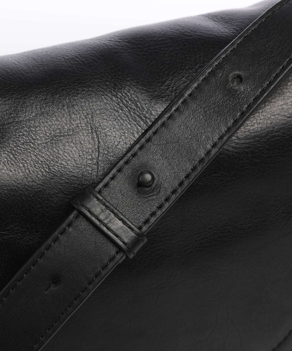 Aunts & Uncles Grandma's Luxury Club Mrs. Bourbon Brownie Crossbody bag black smoke