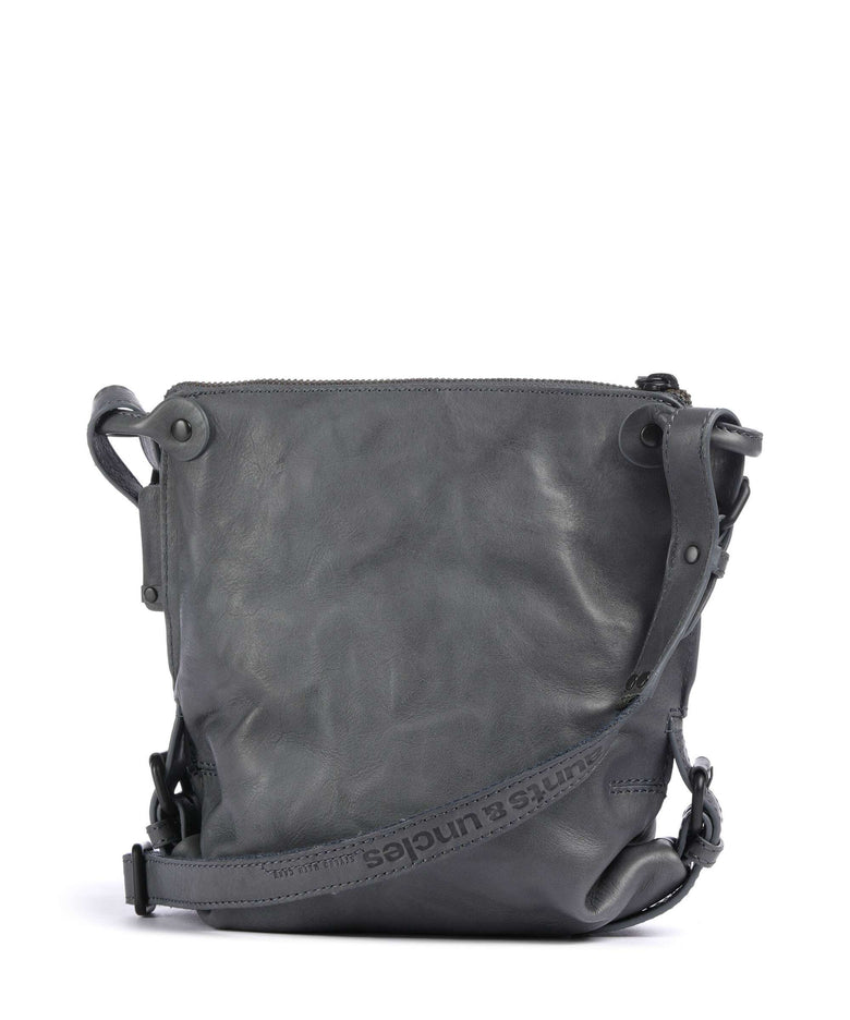 Aunts & Uncles Grandma's Luxury Club Mrs. Chocolate Cookie Crossbody bag wind