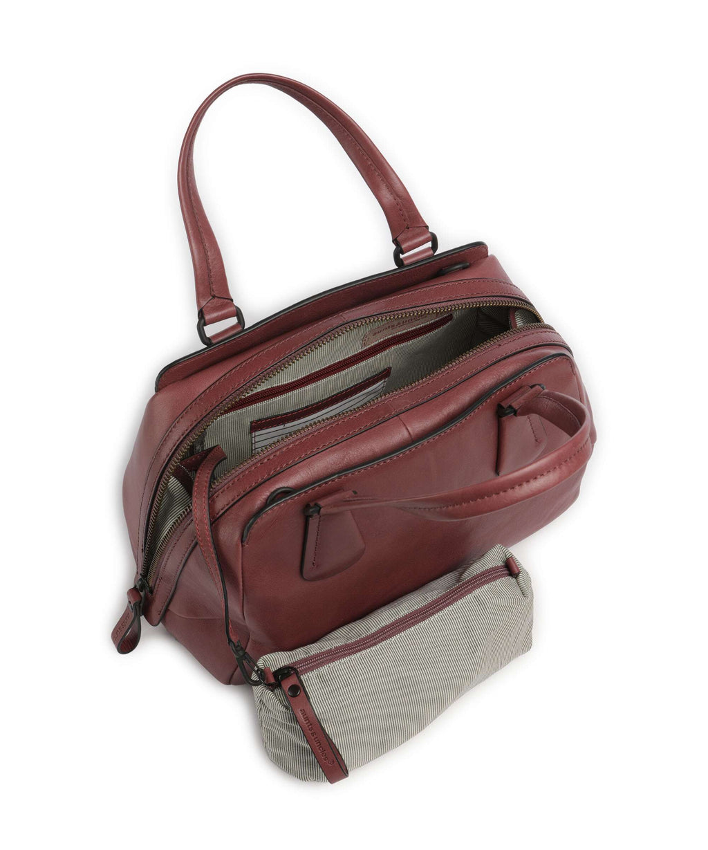 Aunts & Uncles Grandma's Luxury Club Mrs. Peanut Brittle Handbag tulipwood