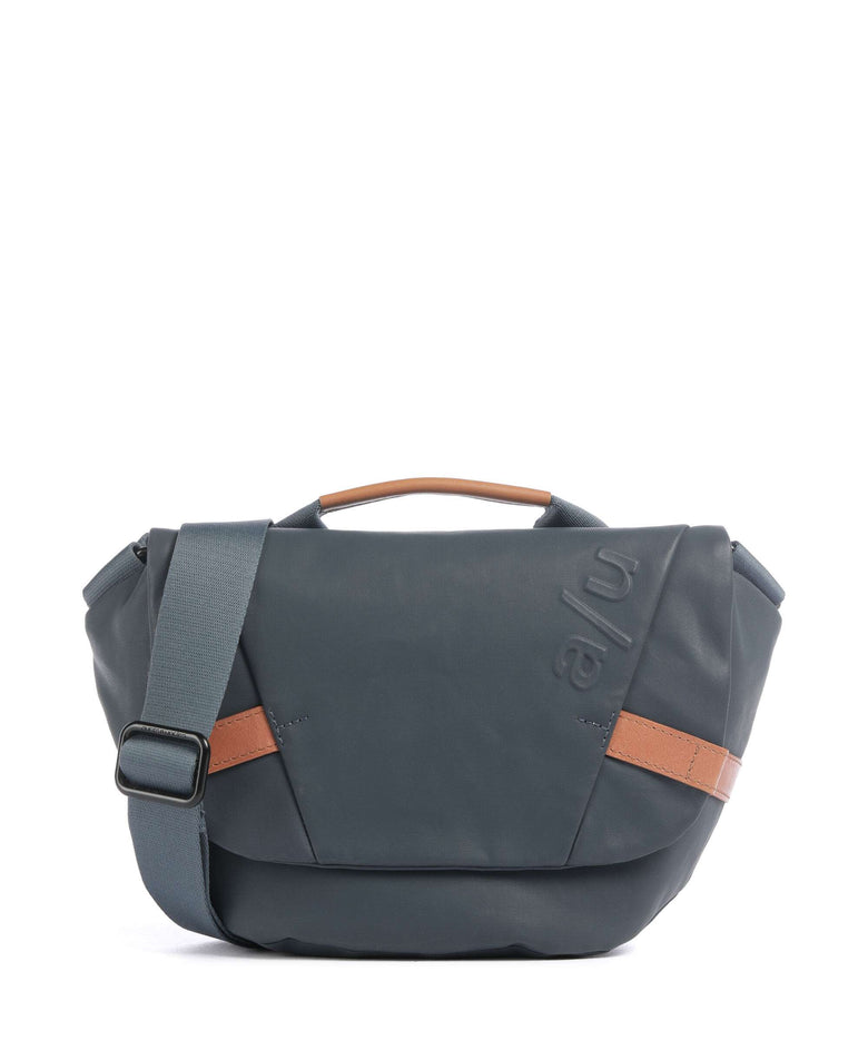 Aunts & Uncles Japan Kazo Crossbody bag cosmic void