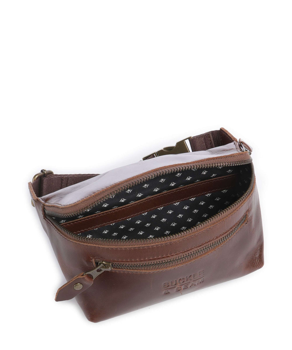Buckle & Seam Crazy Horse Dash Fanny pack brown