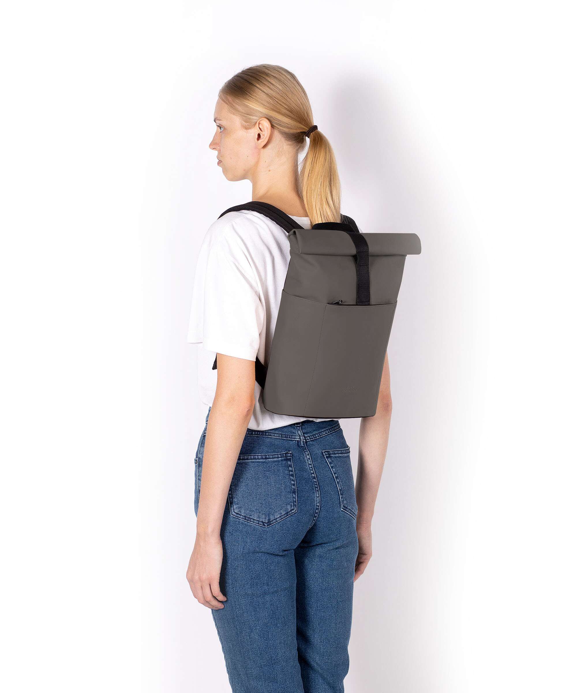 Ucon Acrobatics Lotus Hajo Macro Rolltop backpack clay
