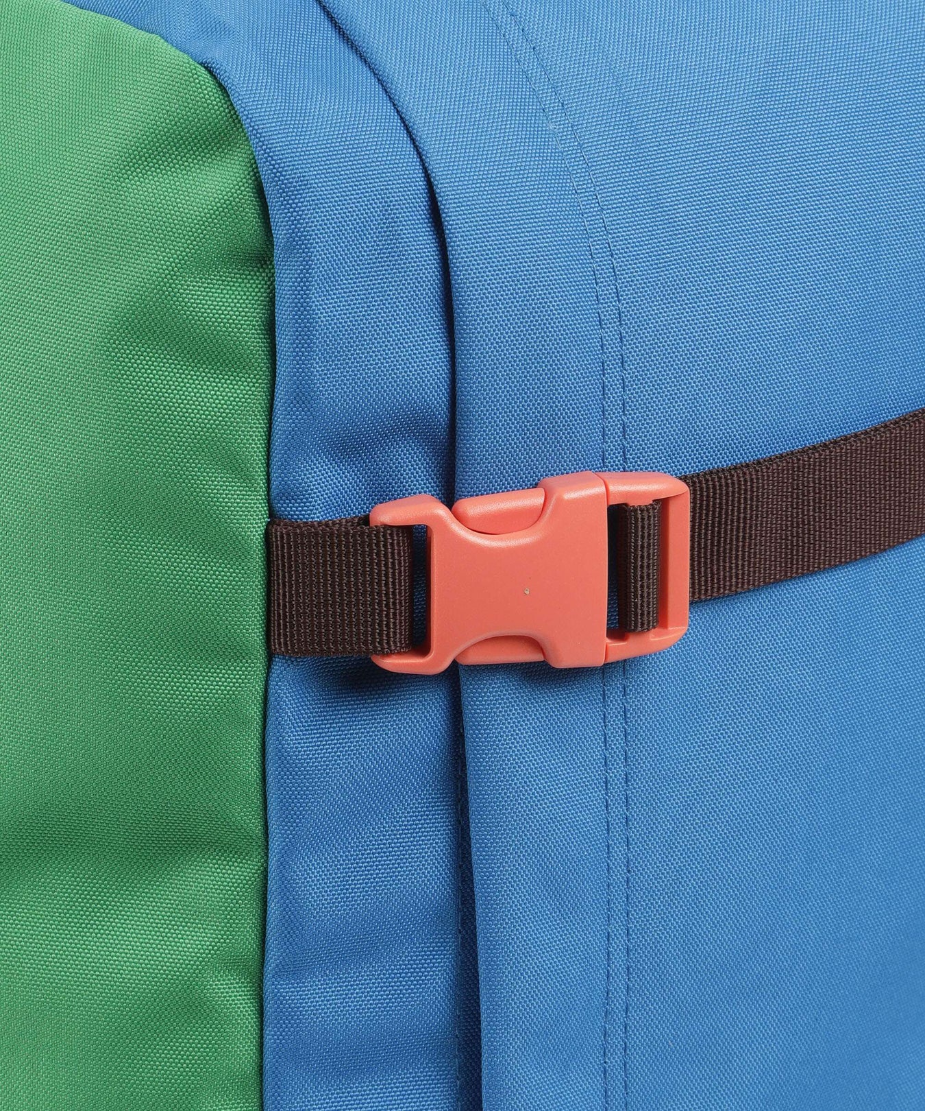 Cabin Zero Classic 36 Travel backpack tropical blocks