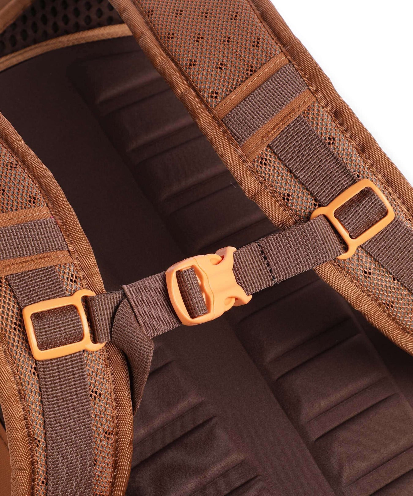 Cabin Zero ADV Pro 32 Travel backpack saigon coffee