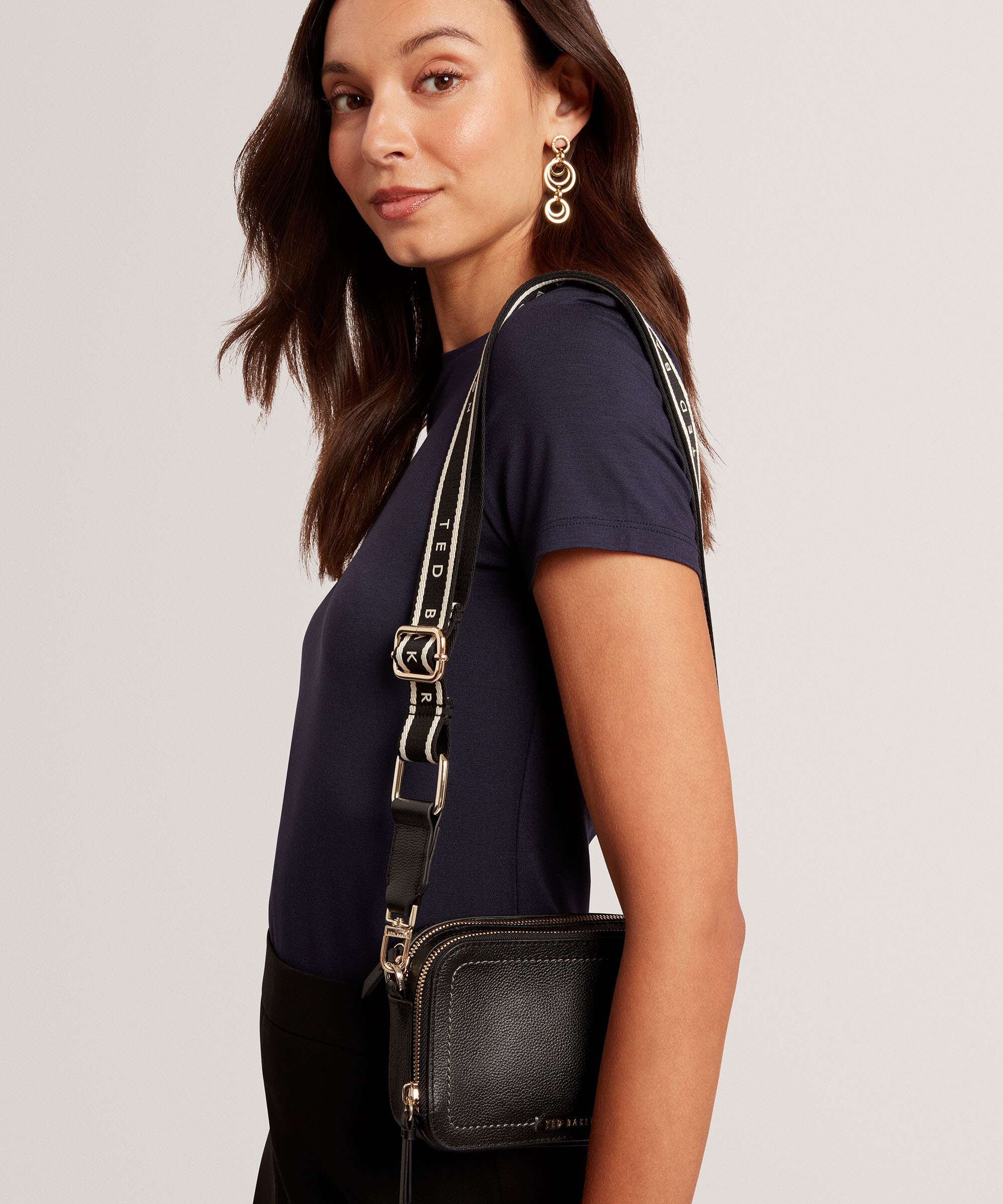 Ted Baker Linzie Crossbody bag grained cow leather black - 281387