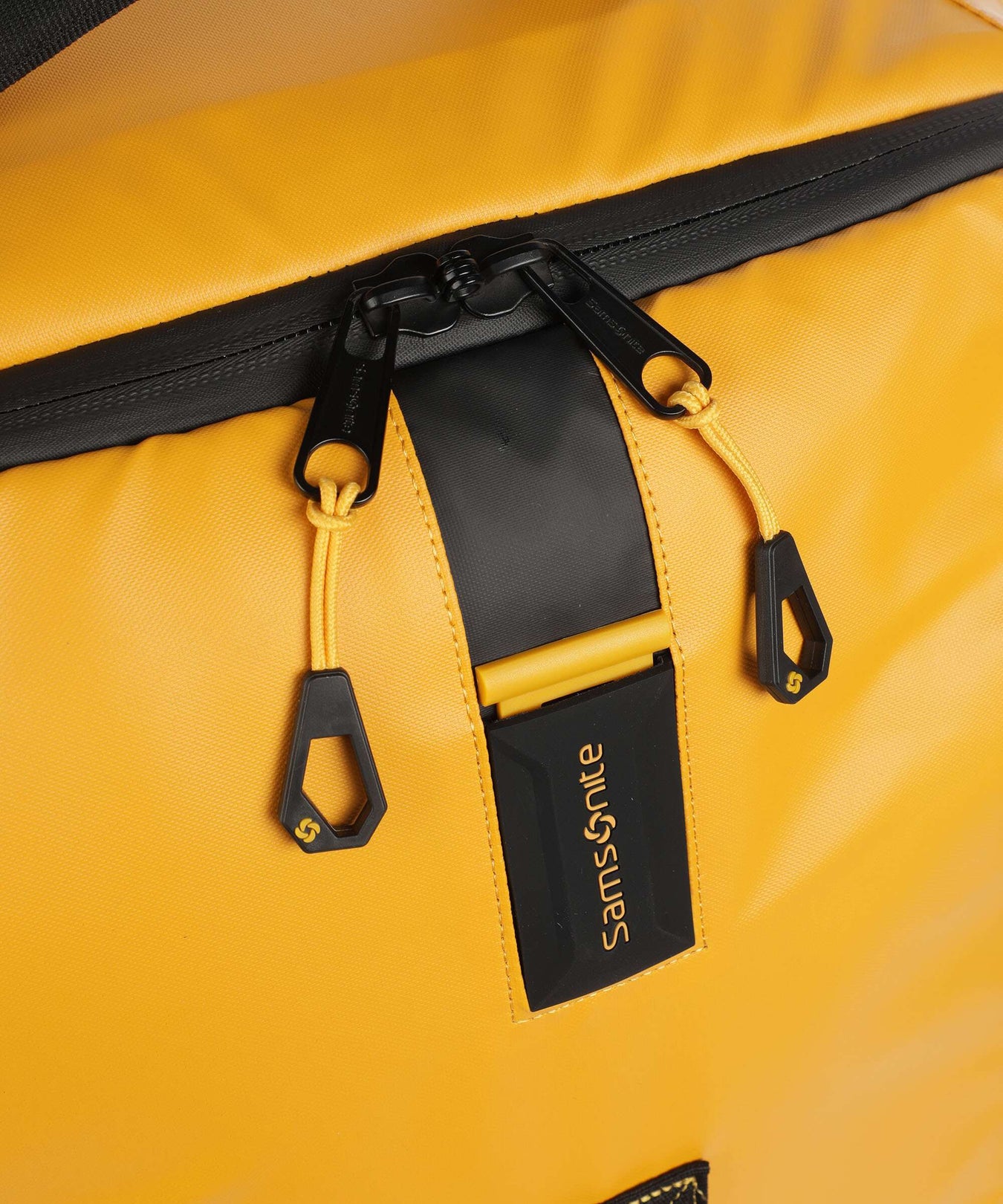 Samsonite Paradiver Light Travel bag with wheels yellow