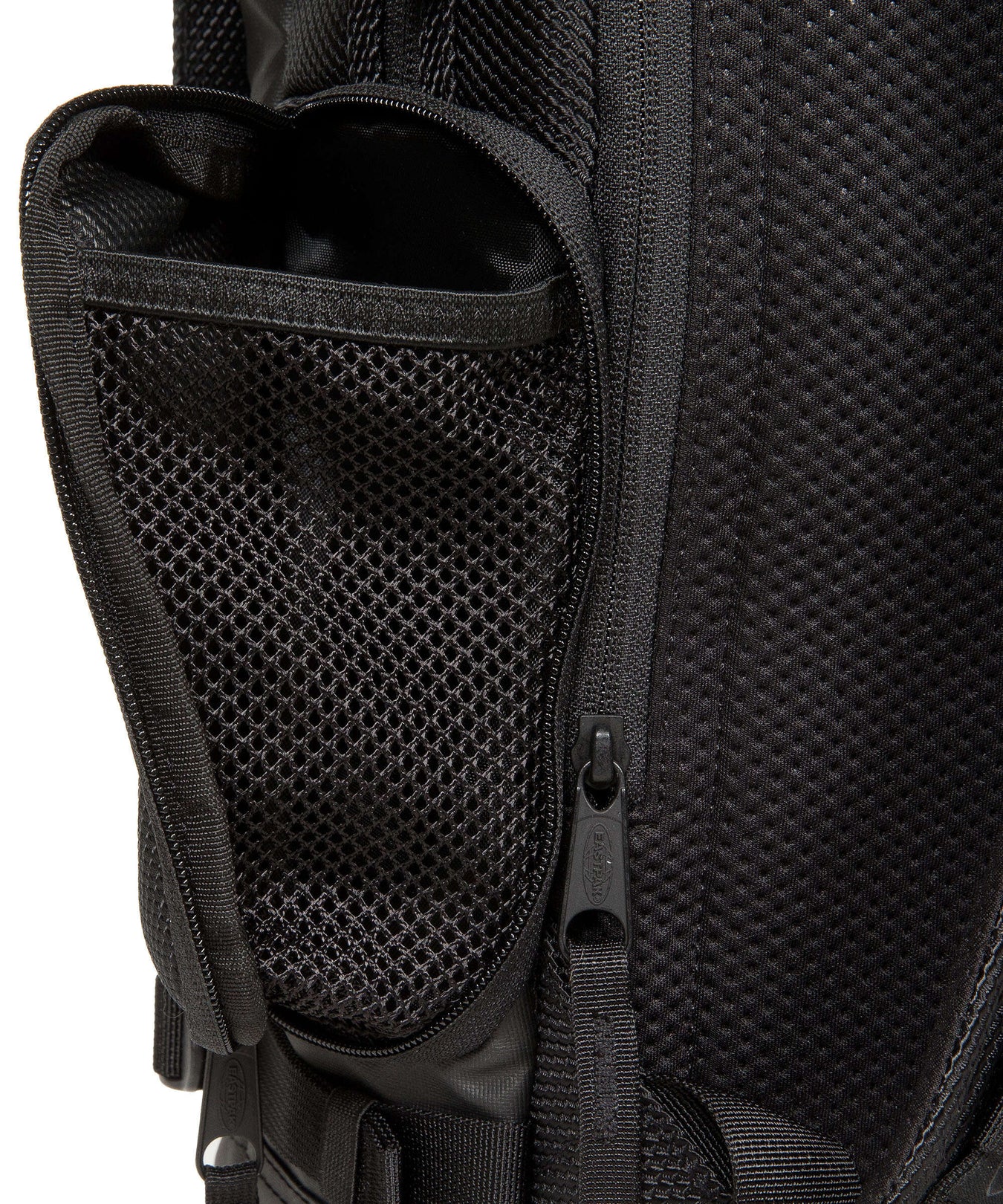 Eastpak CNNCT Tecum M Backpack coast