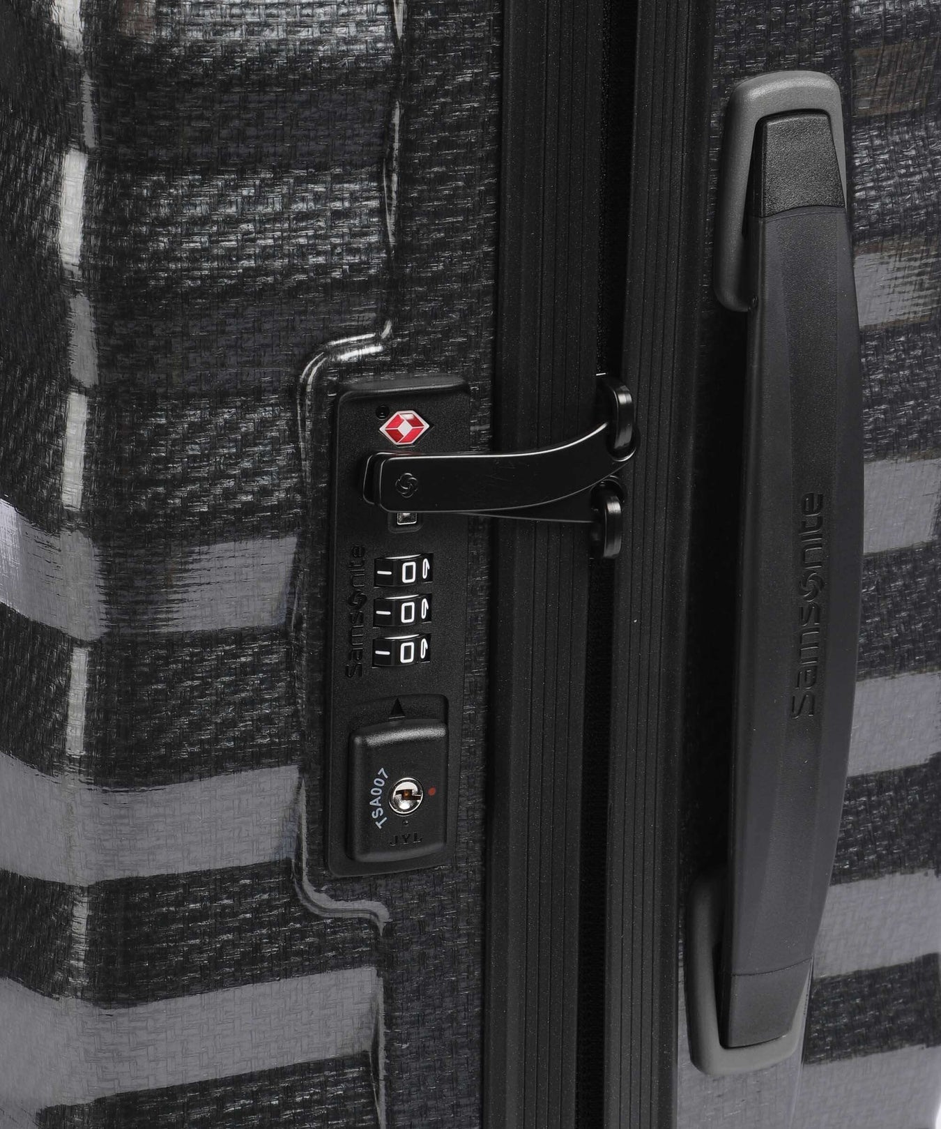 Samsonite Lite-Shock Spinner (4 wheels) black