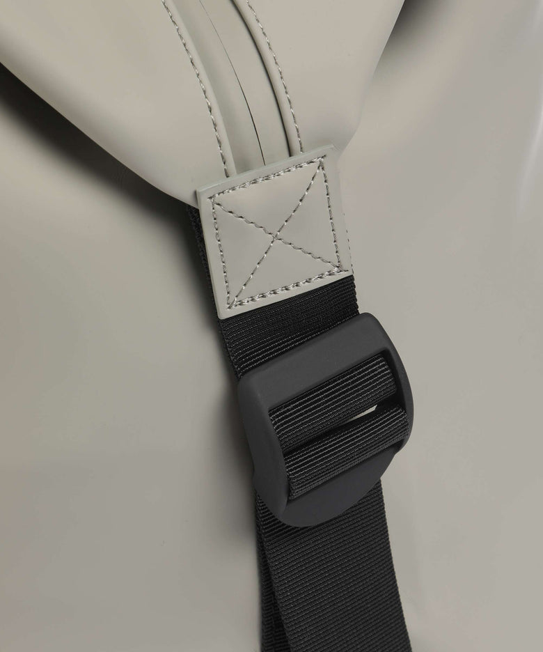 Rains Hilo Large Weekend bag drift