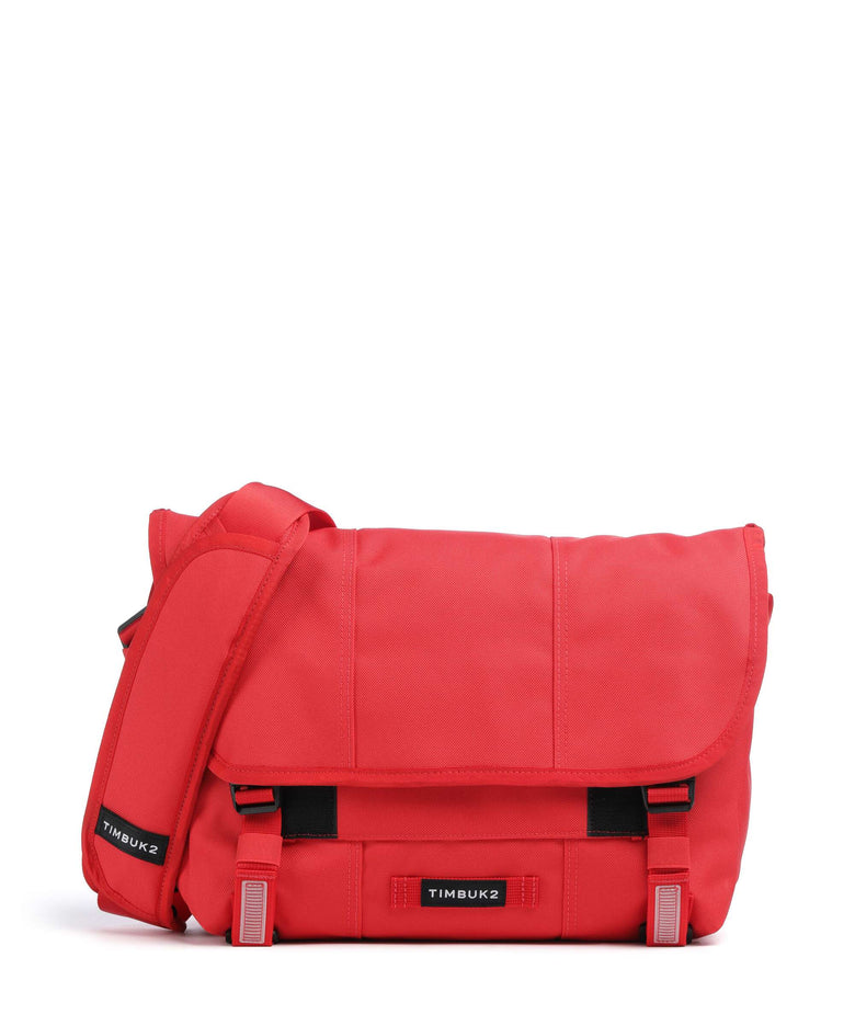 timbuk2 classic messenger bag - small Timbuk2 Classic S Messenger bag 13″ recycled polyester fire red