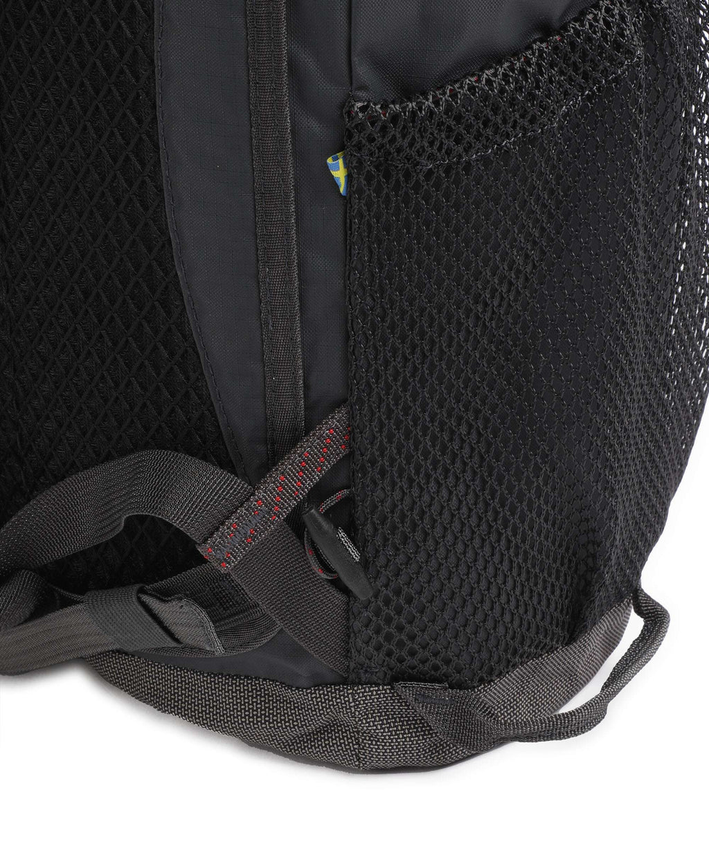Klättermusen Fjörm 18 Trekking backpack raven