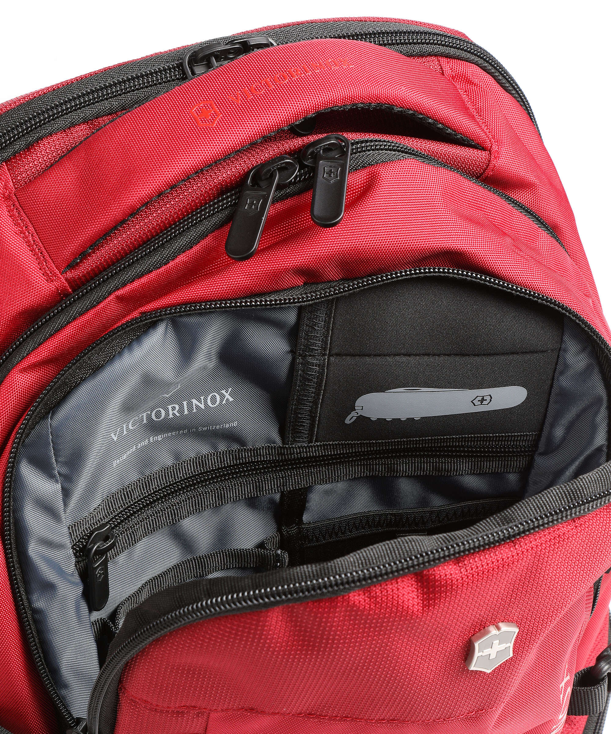 Victorinox VX Sport EVO Deluxe Backpack 16″ polyester scarlet sage