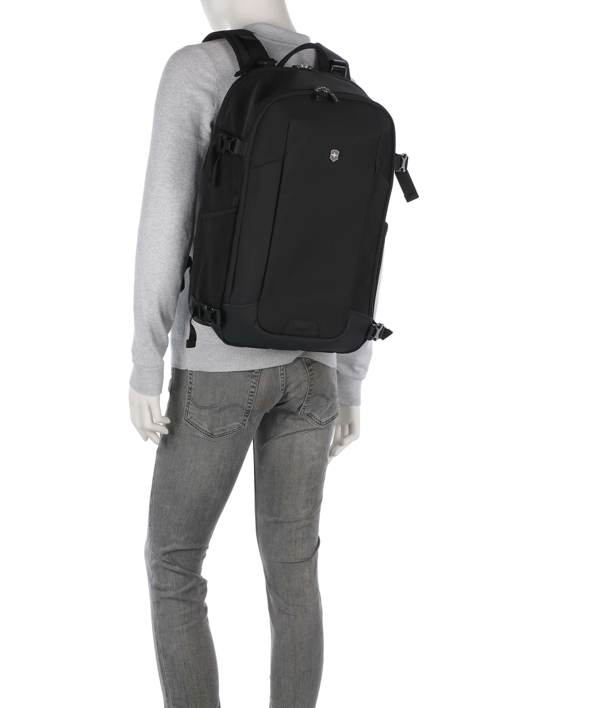 Victorinox Altmont Modern Traveler Travel backpack 15″ polyester