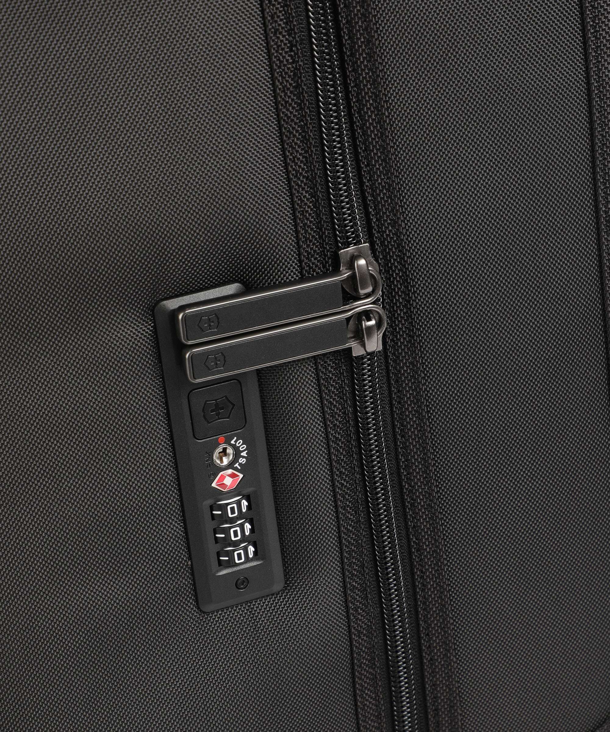Victorinox Werks Traveler 7.0 Garment bag black 62 cm - 653668