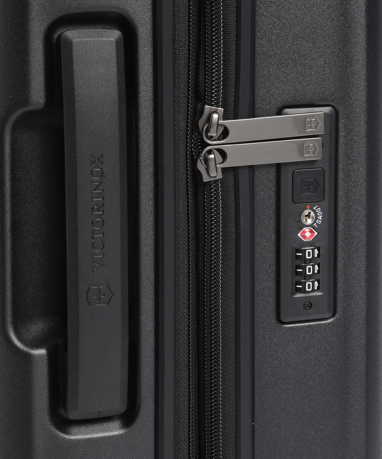 Victorinox Airox Advanced GCO Spinner (4 wheels) black