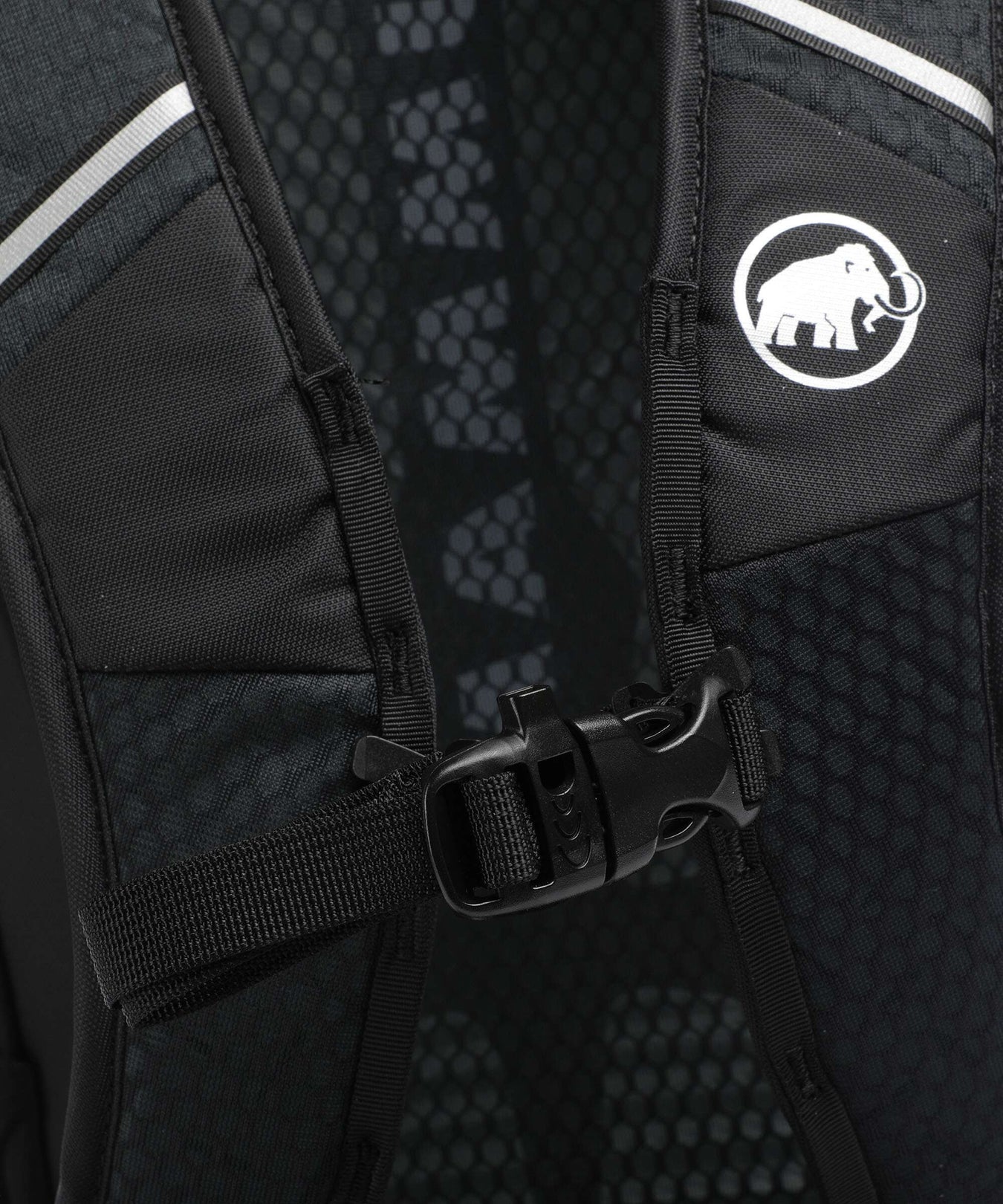 Mammut Lithium 30 Hiking backpack dark marsh/black