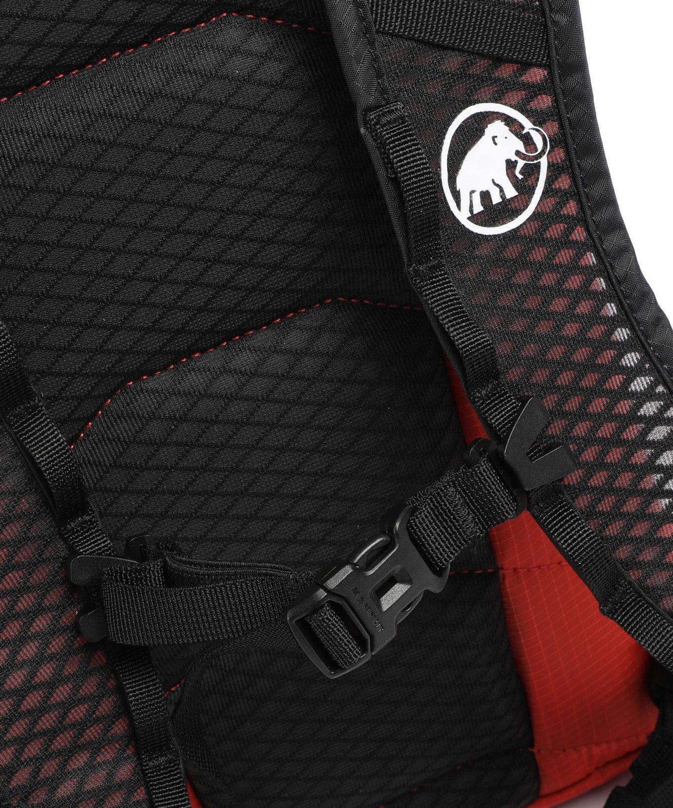 Mammut Neon Light Backpack red