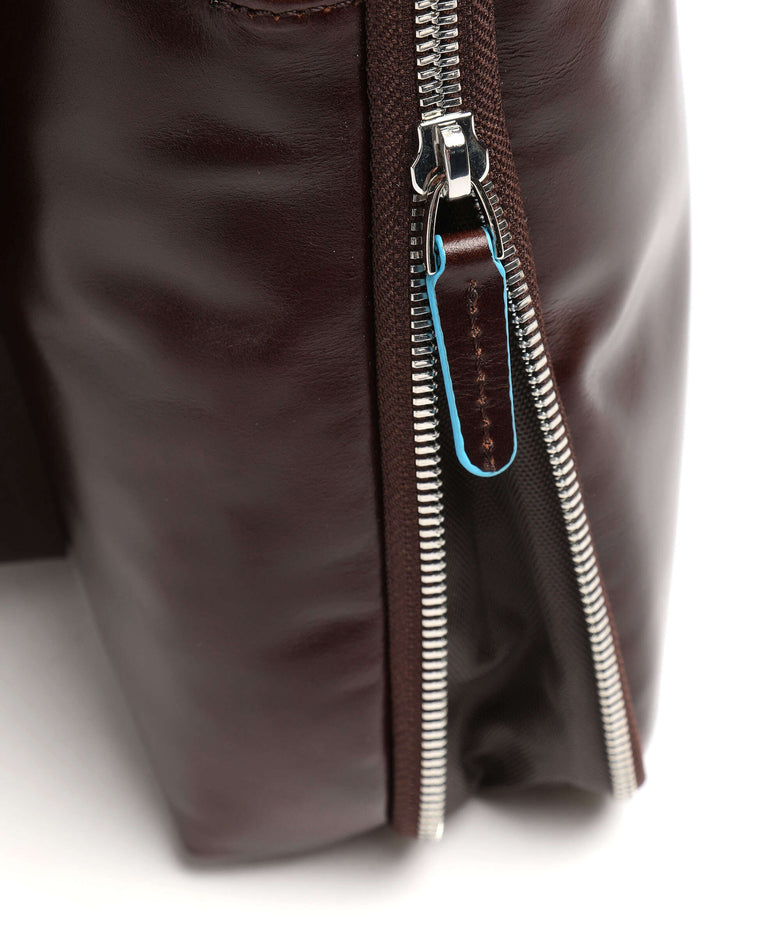 Piquadro Blue Square Crossbody bag mahogany