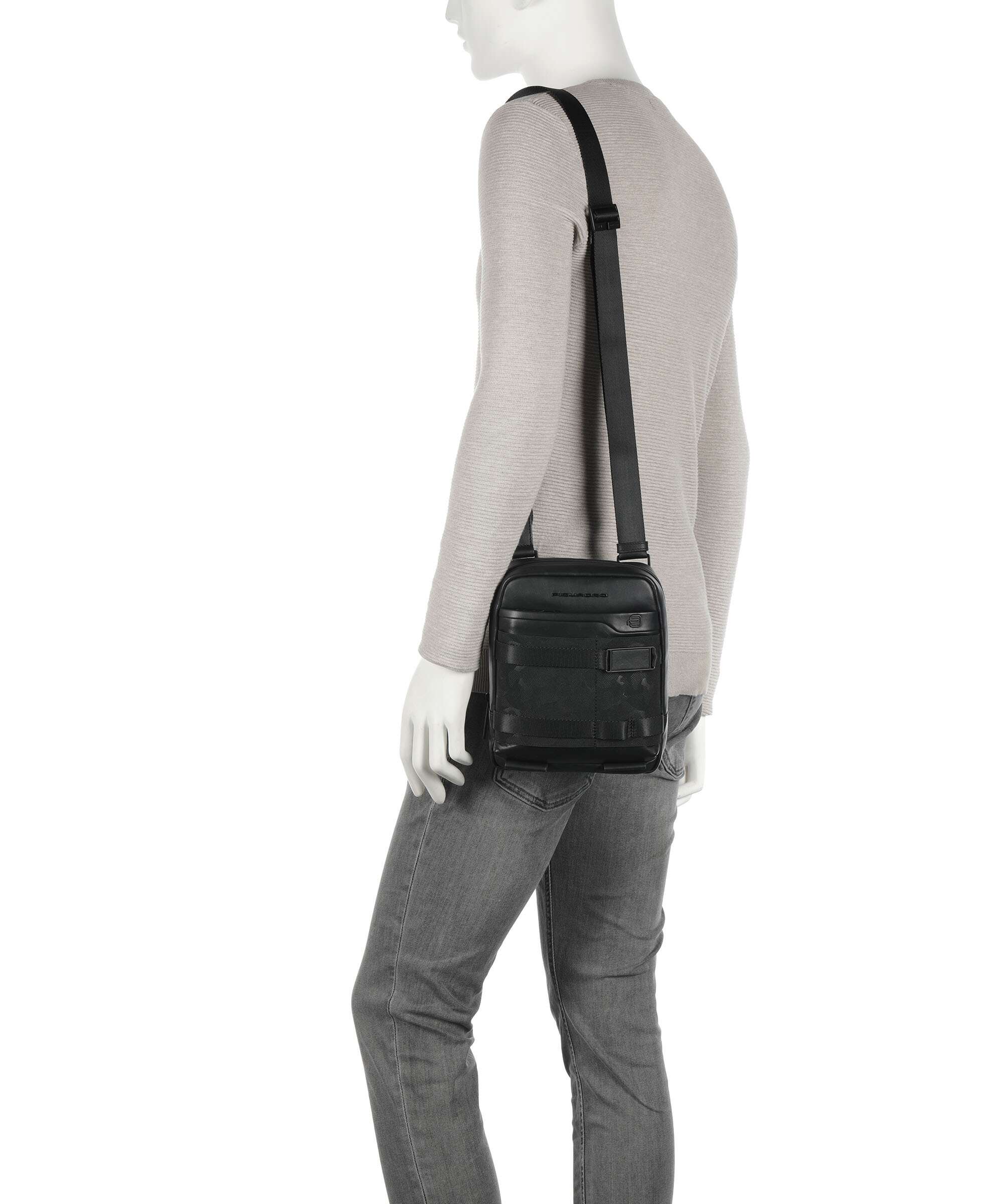 Piquadro FXP Crossbody bag nero