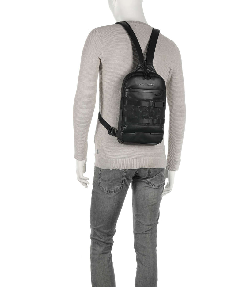 Piquadro FXP Sling bag nero