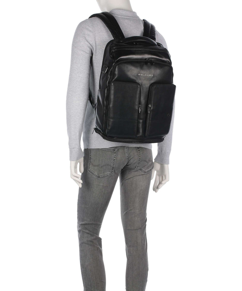 Piquadro W136 Travel backpack nero