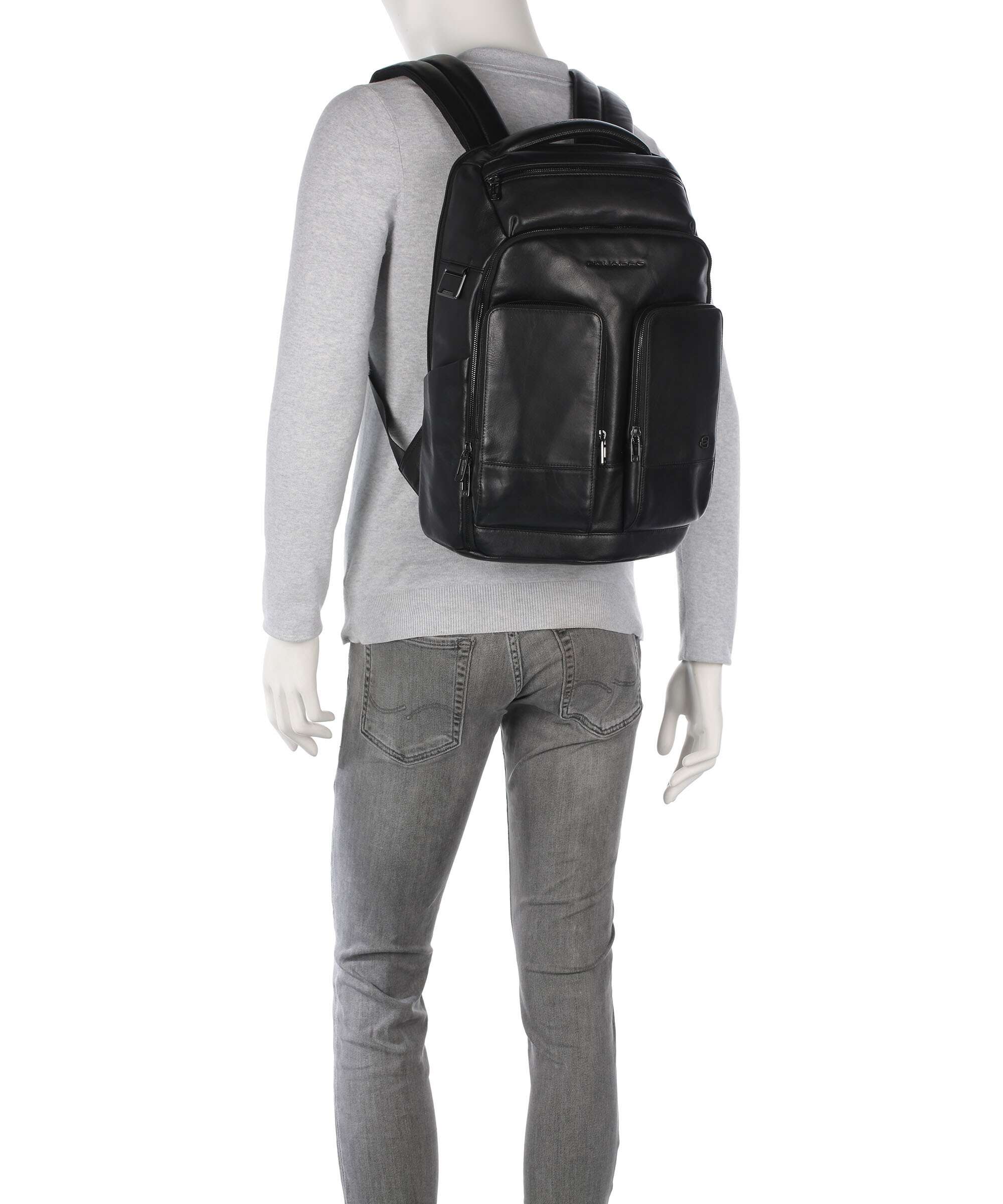 Piquadro W136 Backpack 14″ fine grain cow leather nero