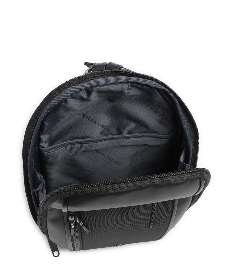 Piquadro Lyss Sling bag black