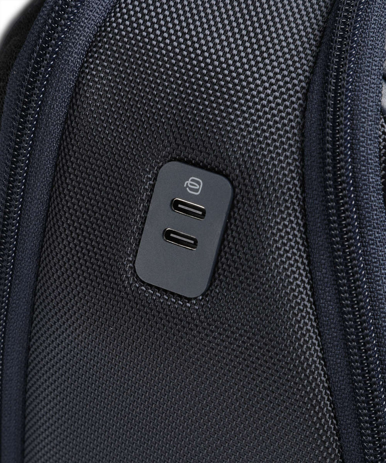 Piquadro Lyss Ryanair Travel backpack blue