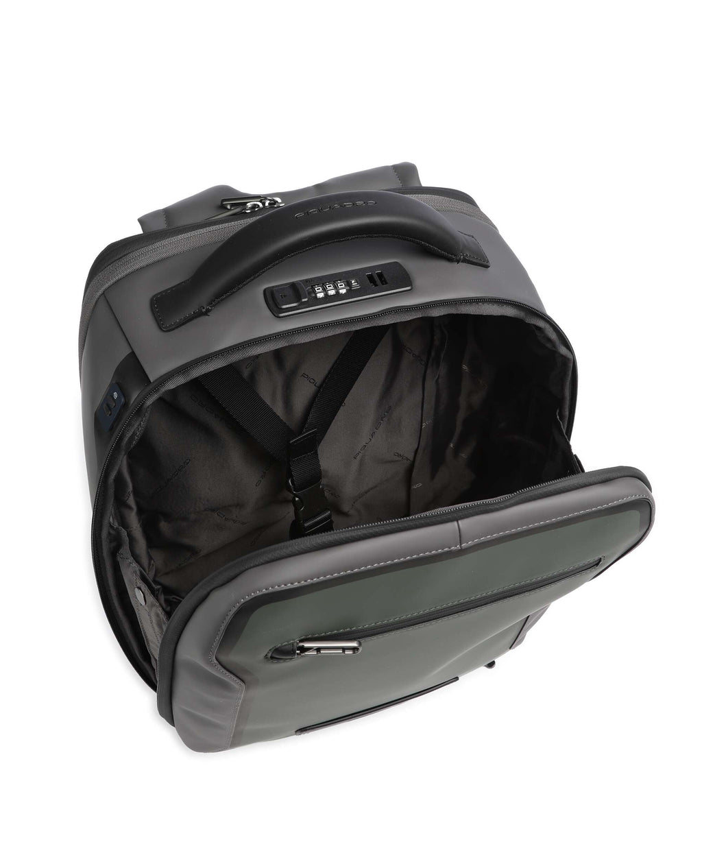 Piquadro Rover  30 Backpack green